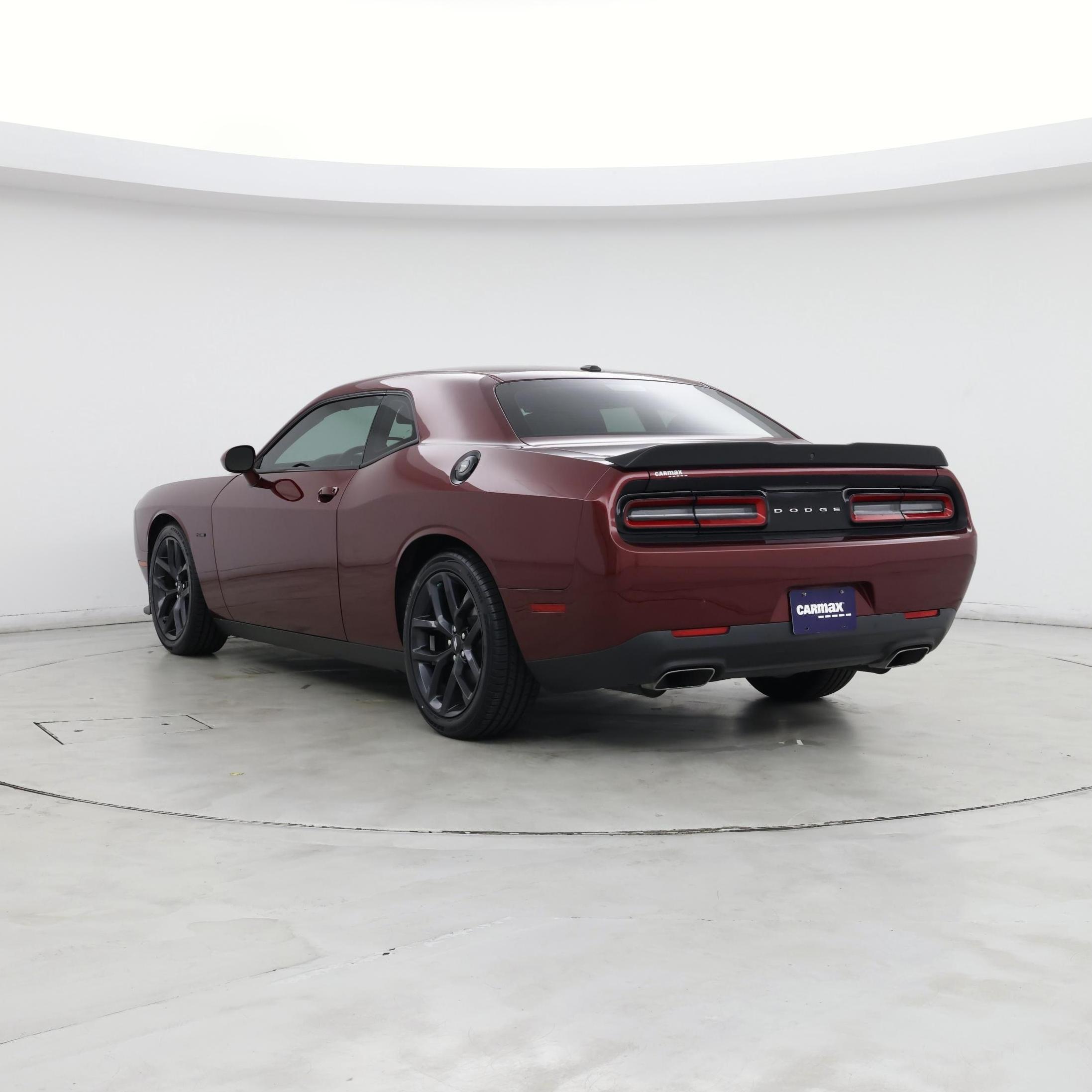 Thumbnail: 2019 Dodge Challenger - 2
