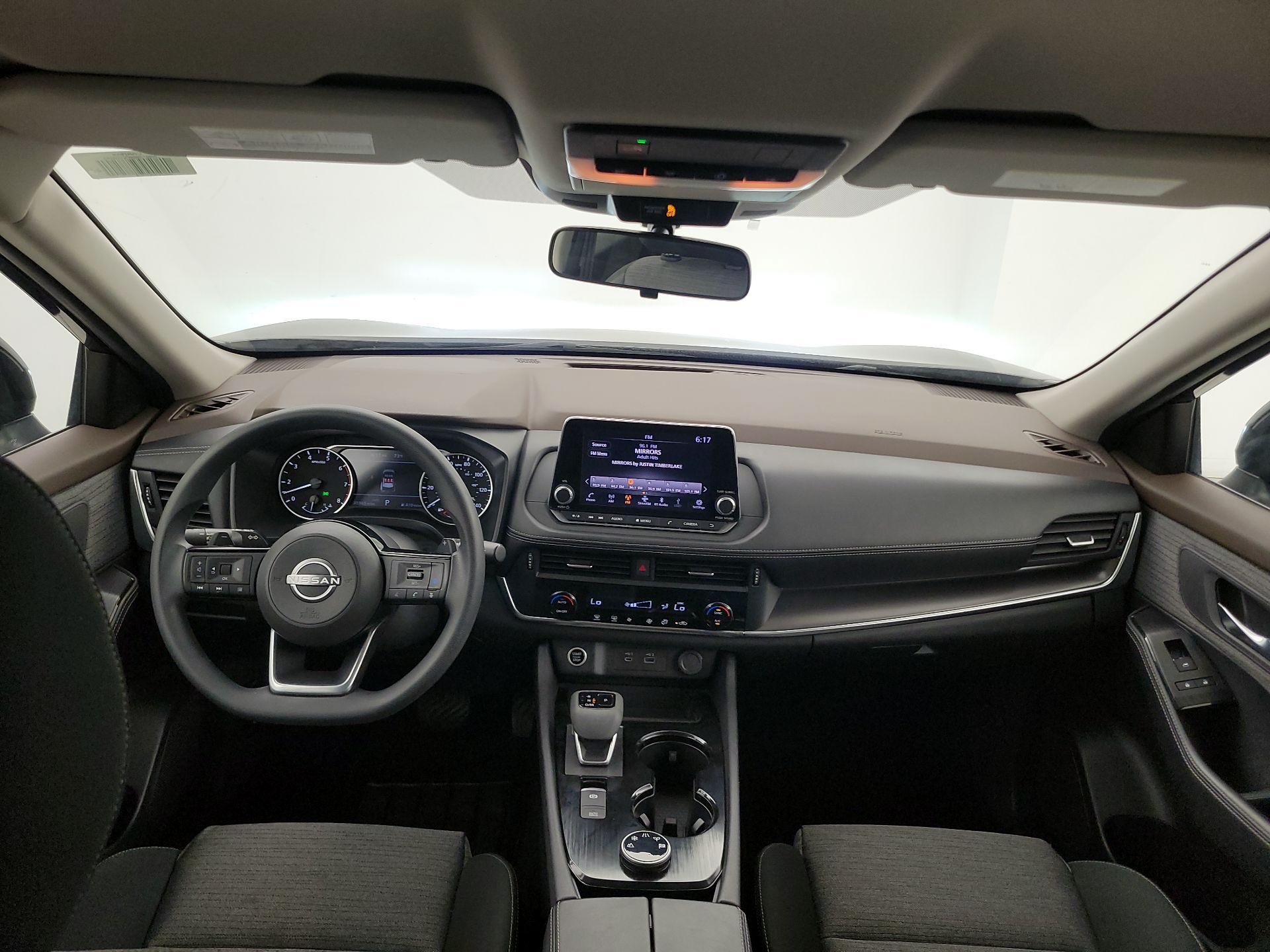 Thumbnail: 2023 Nissan Rogue - 9