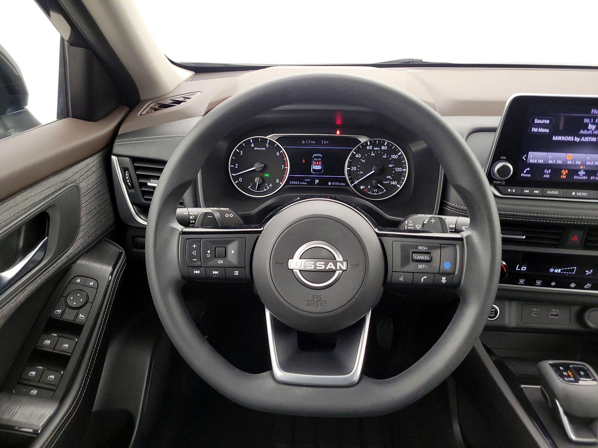 Thumbnail: 2023 Nissan Rogue - 10