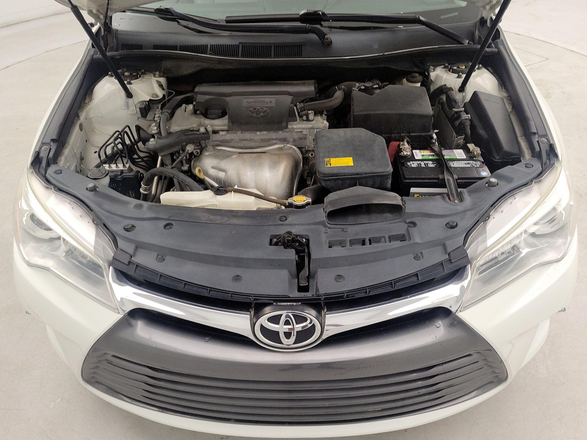 Thumbnail: 2015 Toyota Camry - 20