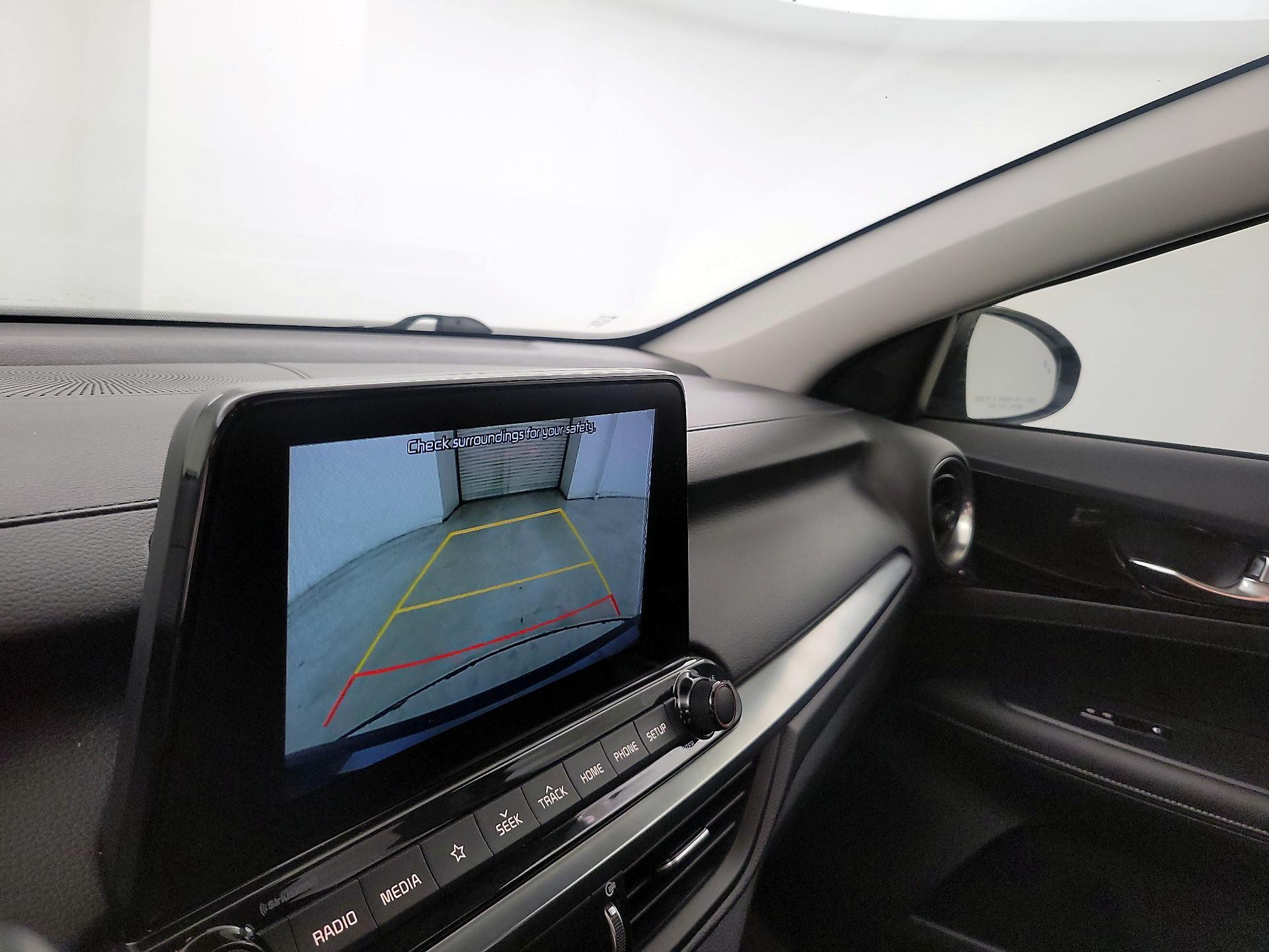 Thumbnail: 2019 Kia Forte - 14
