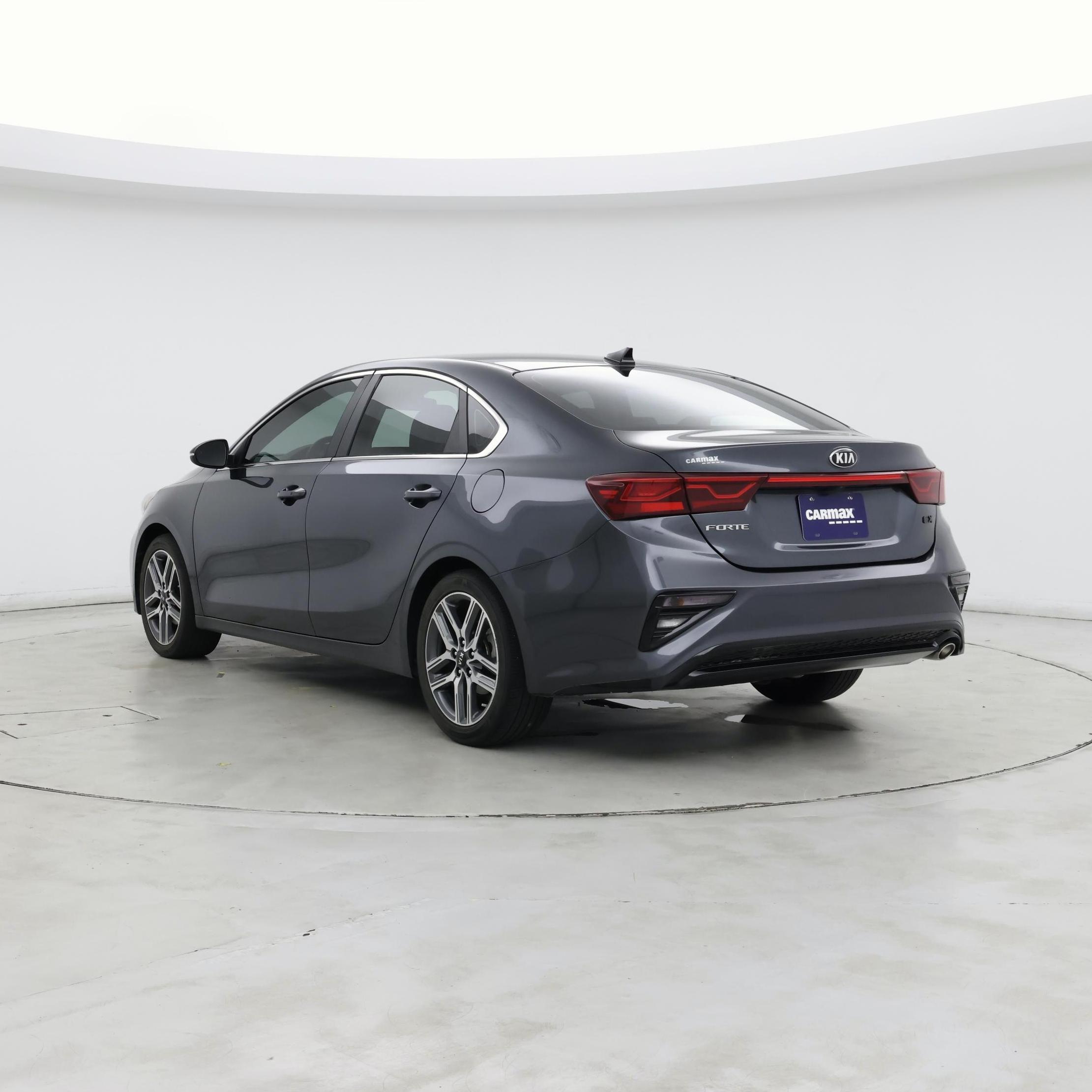 Thumbnail: 2019 Kia Forte - 2