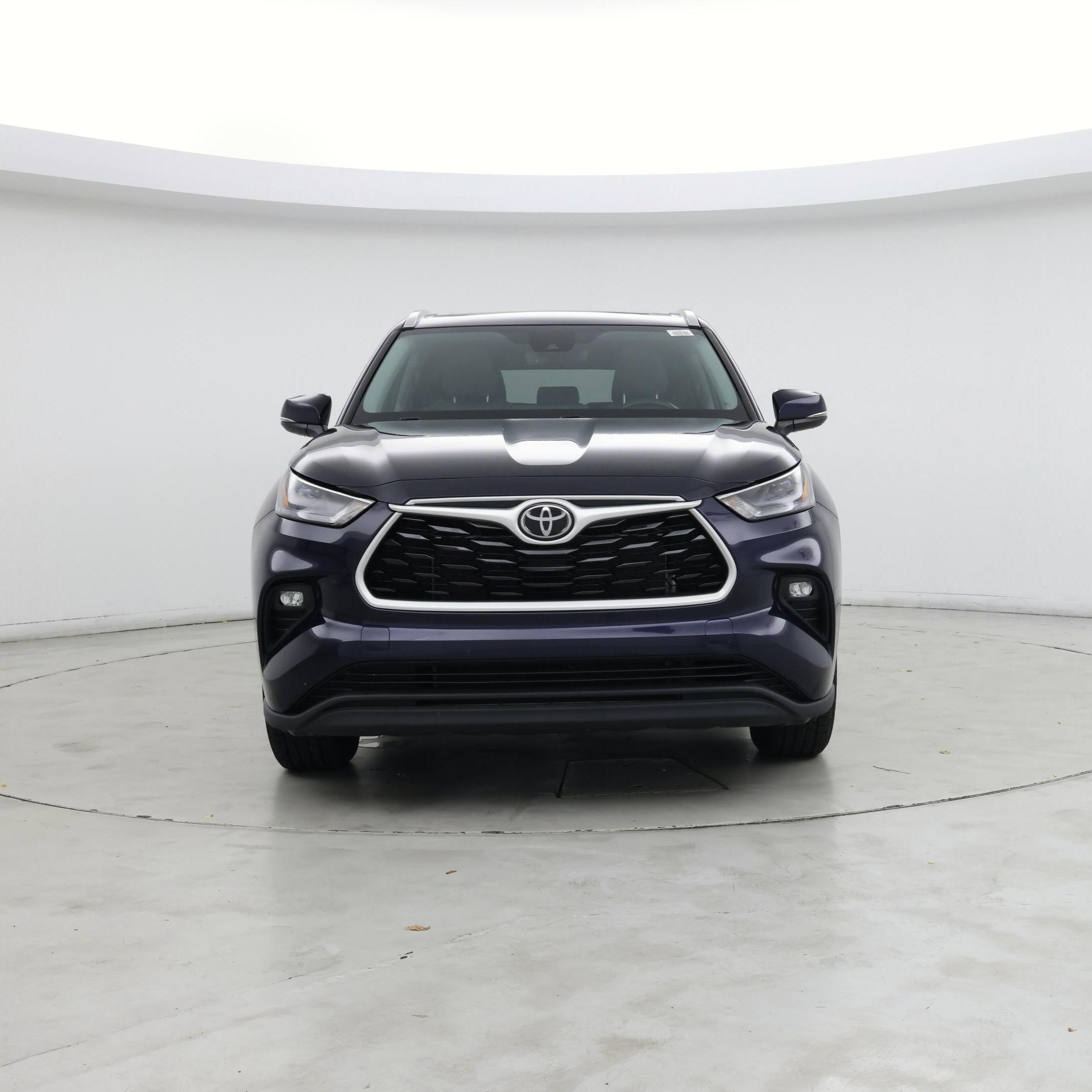 Thumbnail: 2022 Toyota Highlander - 5