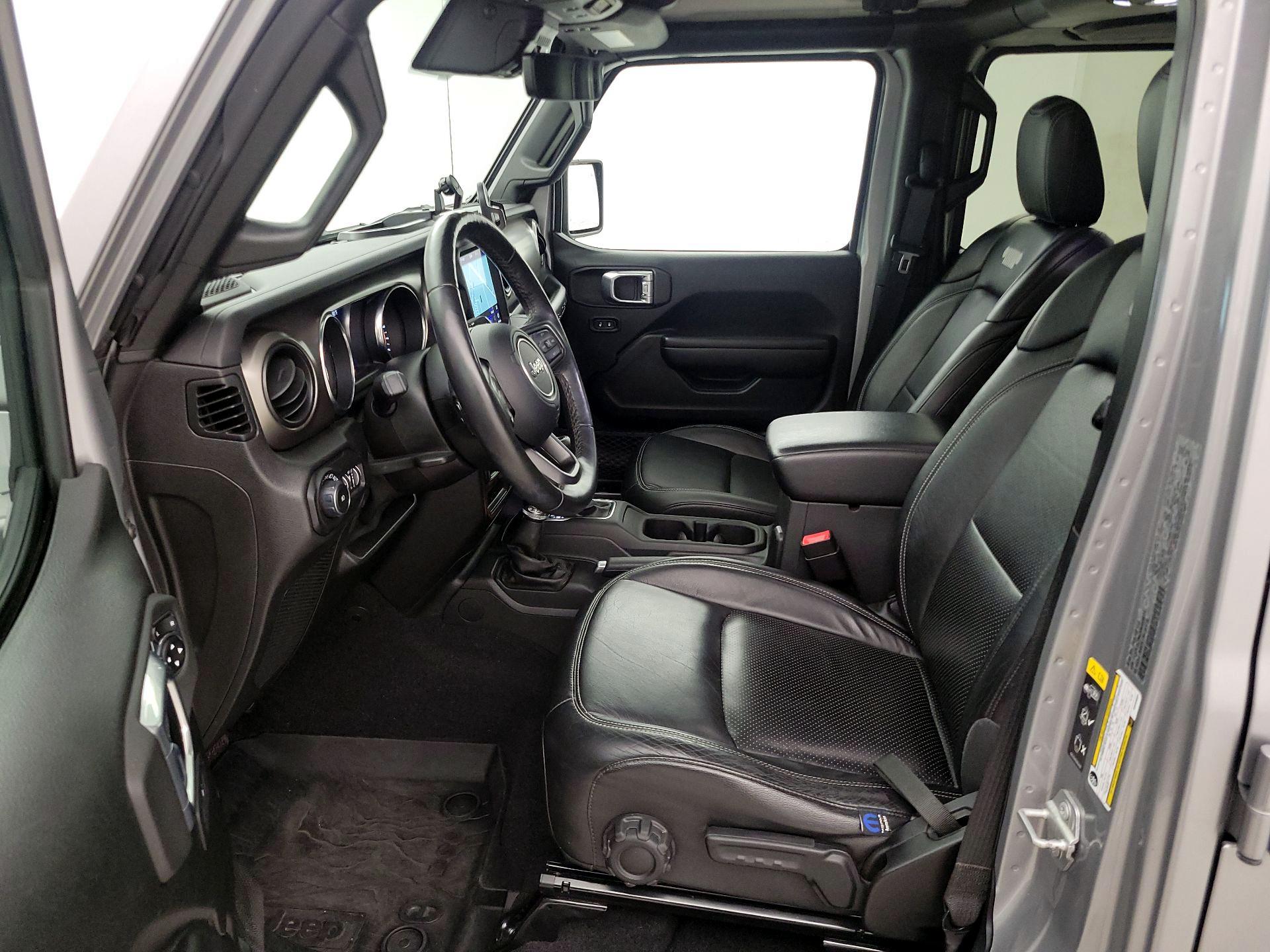 Thumbnail: 2021 Jeep Wrangler - 11