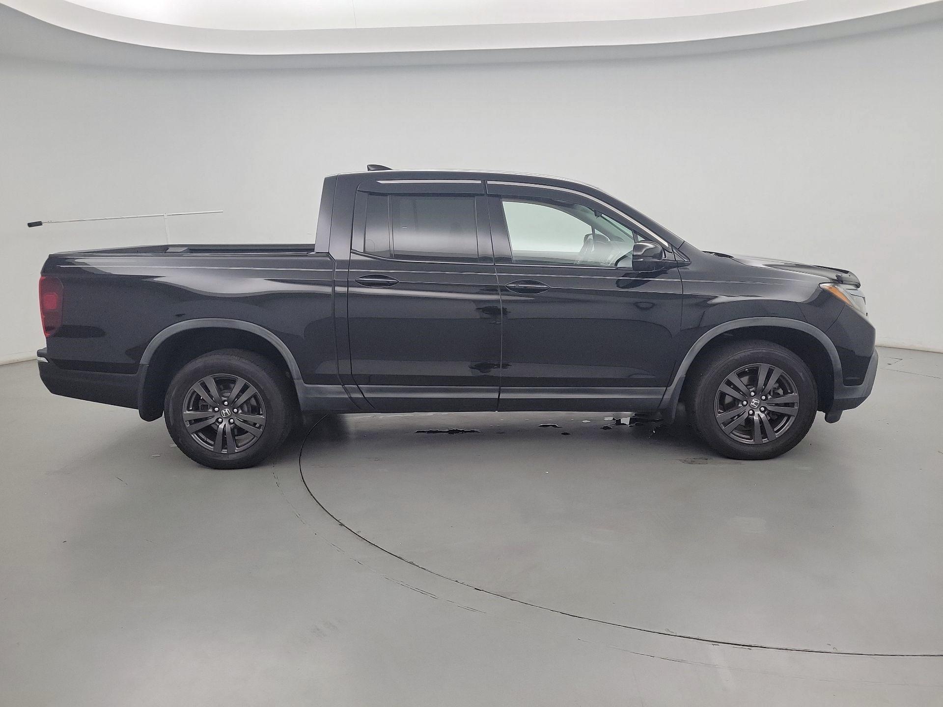 Thumbnail: 2017 Honda Ridgeline - 4