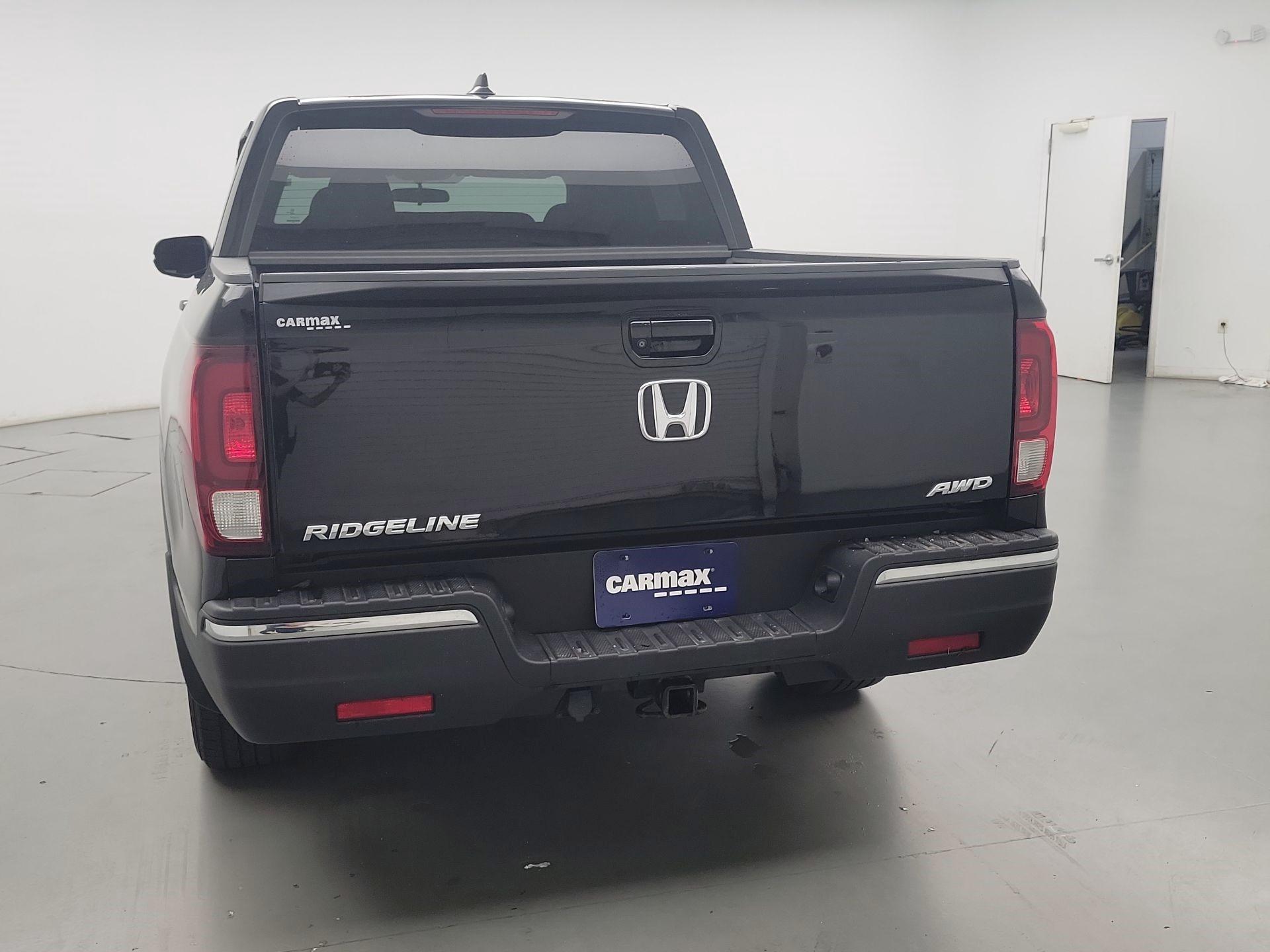 Thumbnail: 2017 Honda Ridgeline - 6