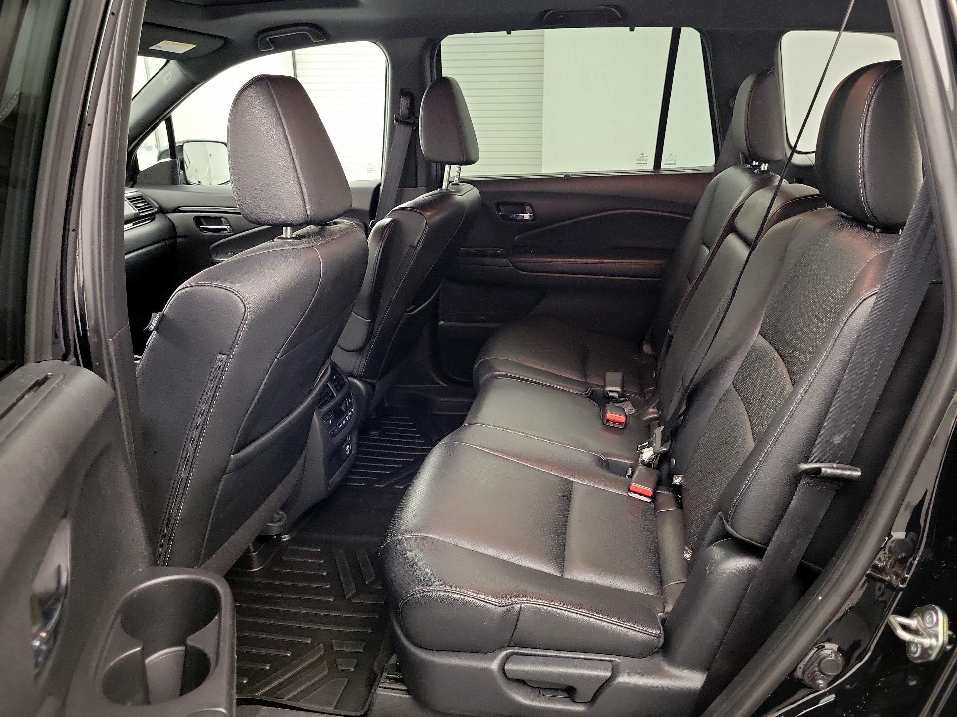 Thumbnail: 2019 Honda Passport - 18