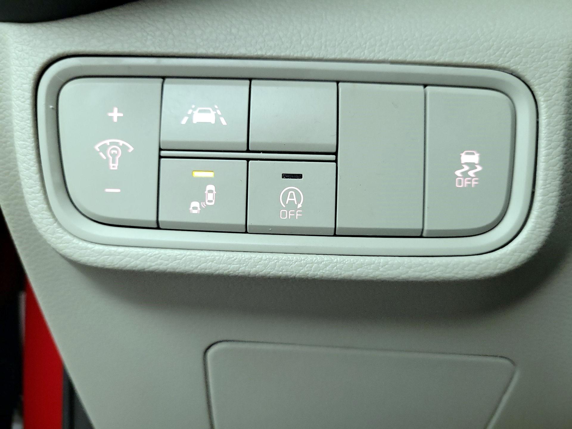 Thumbnail: 2021 Kia Soul - 11
