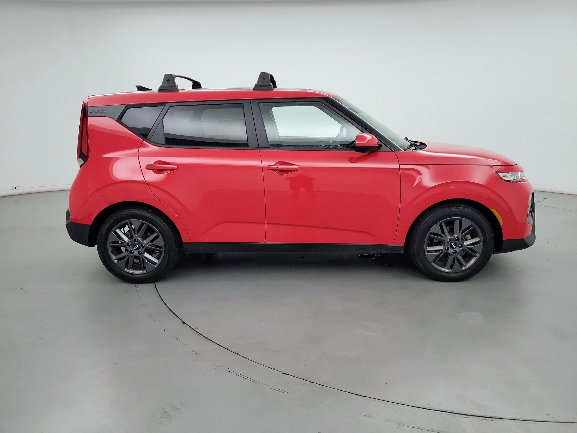 Thumbnail: 2021 Kia Soul - 4
