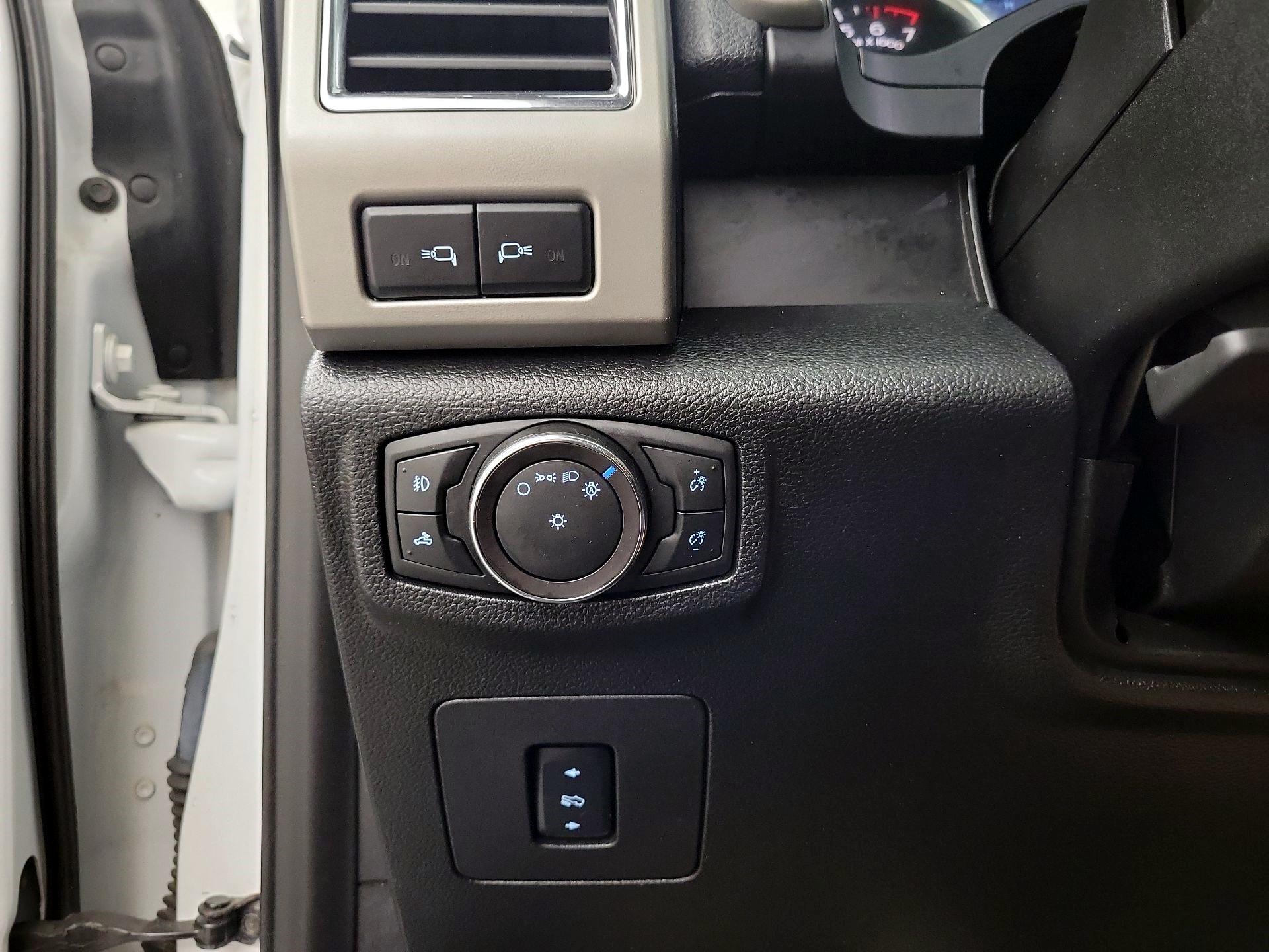 Thumbnail: 2017 Ford F-150 - 11
