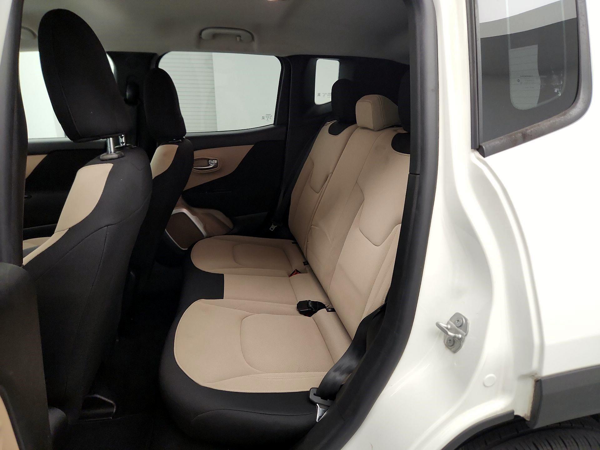 Thumbnail: 2017 Jeep Renegade - 16