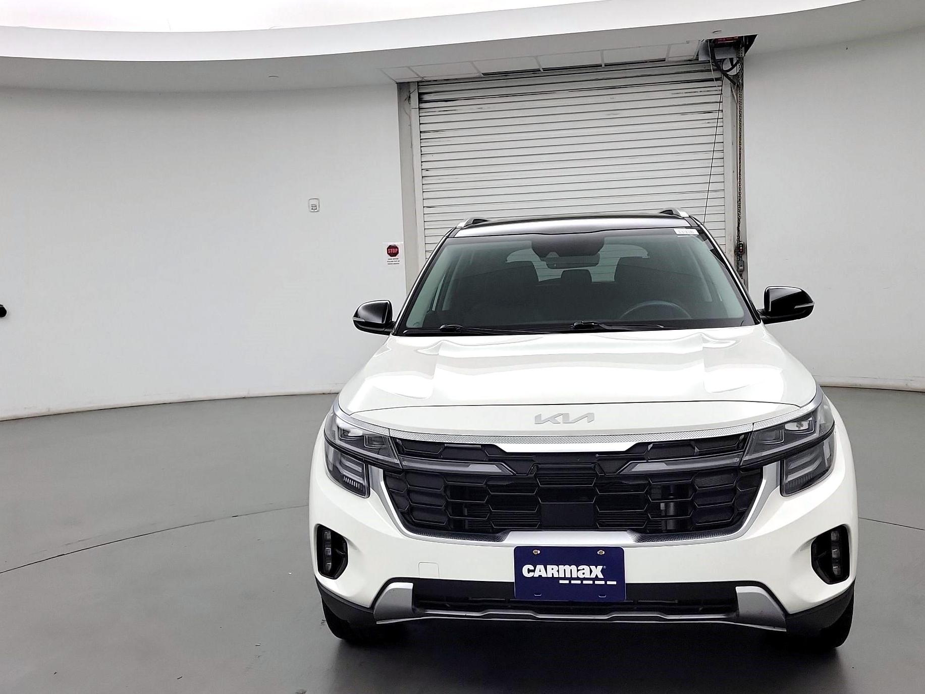 Thumbnail: 2024 Kia Seltos - 2