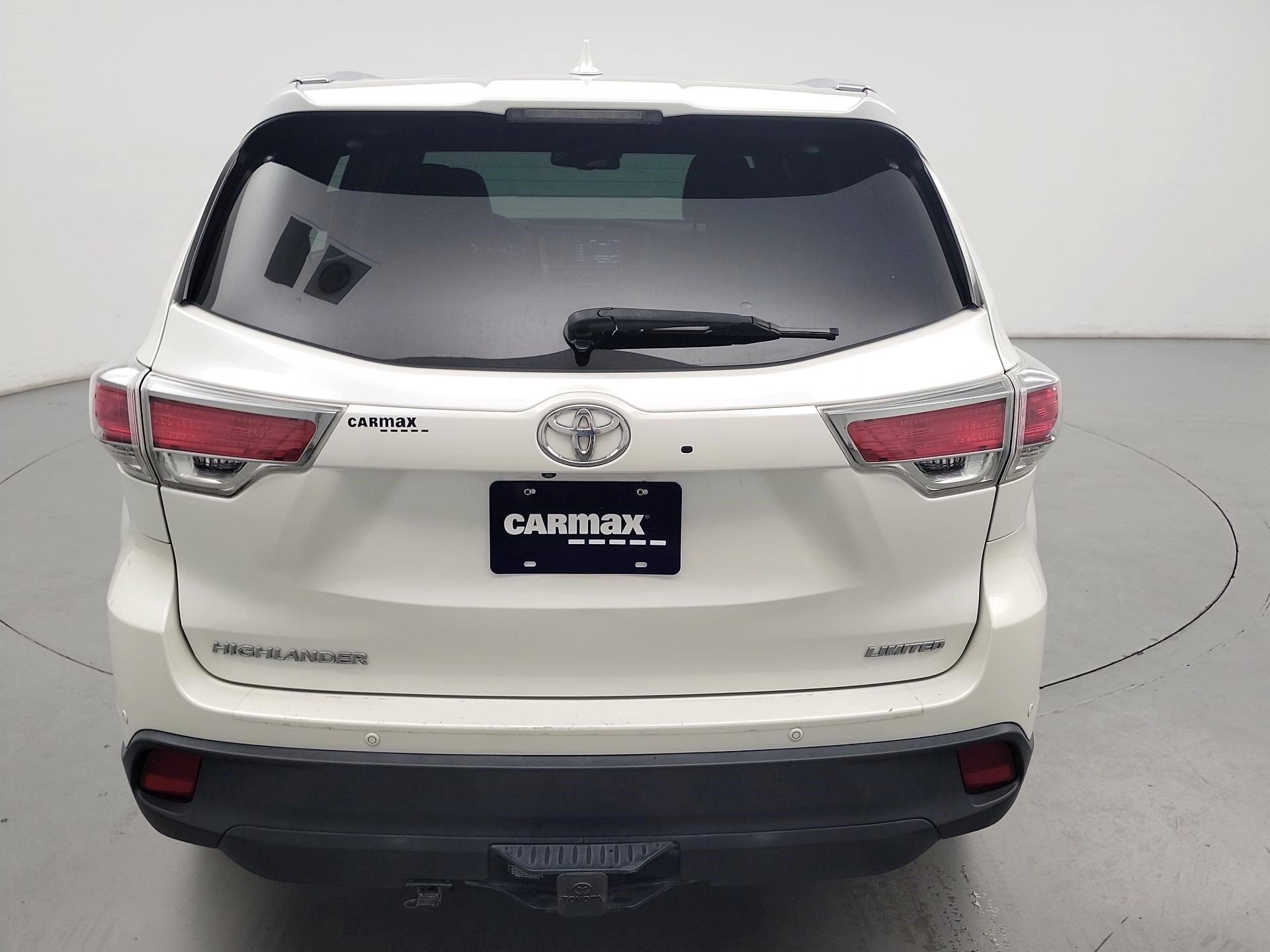 Thumbnail: 2015 Toyota Highlander - 6