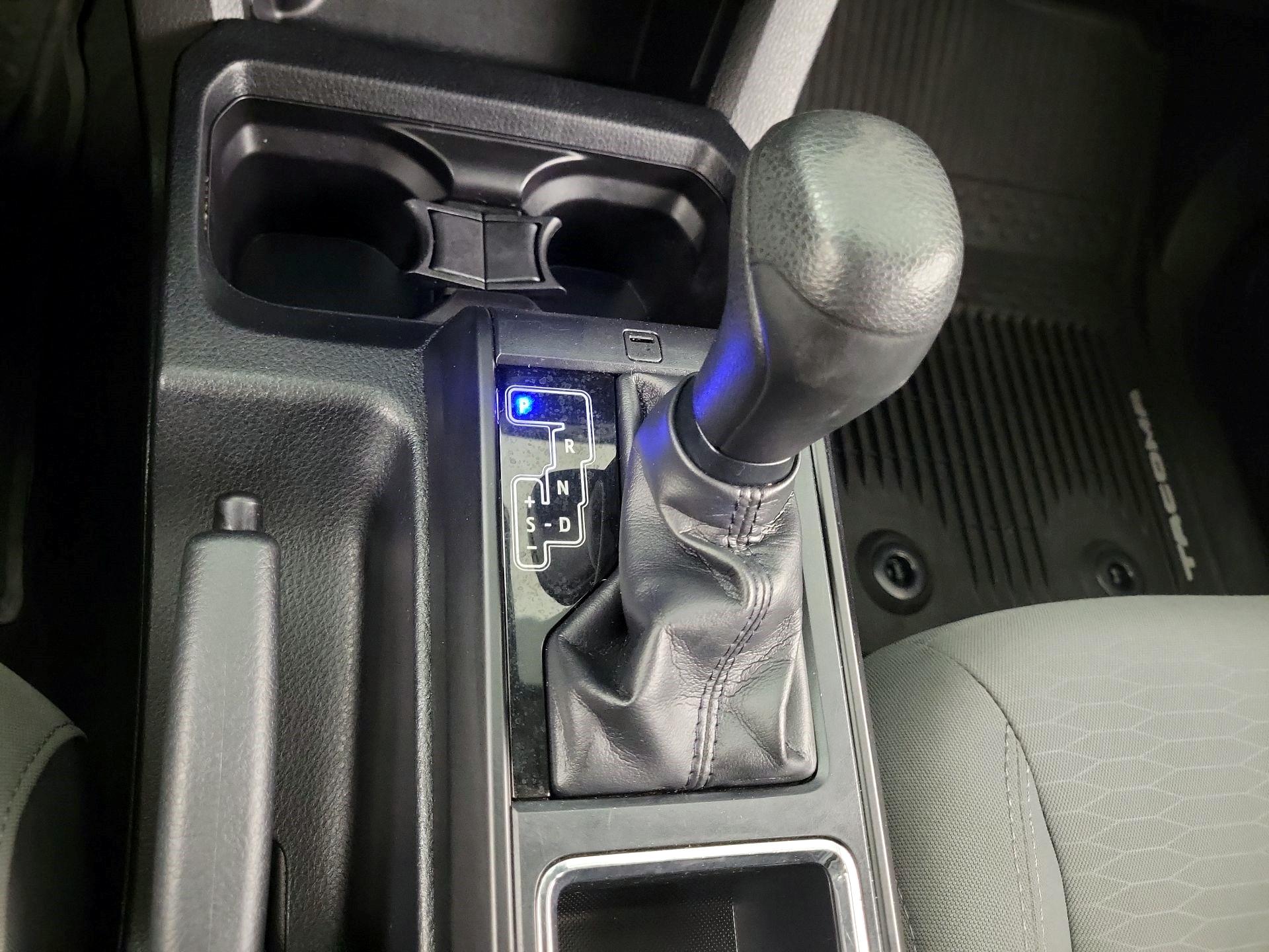 Thumbnail: 2019 Toyota Tacoma - 15