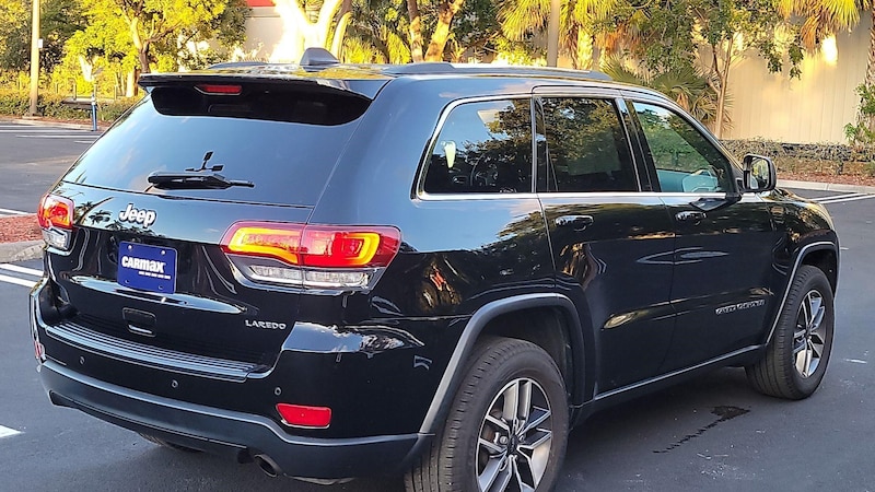 2020 Jeep Grand Cherokee Laredo 5