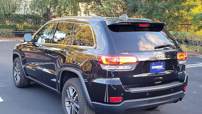 2020 Jeep Grand Cherokee Laredo 7