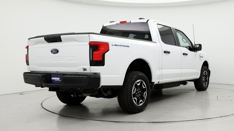 2022 Ford F-150 Lightning Pro 8