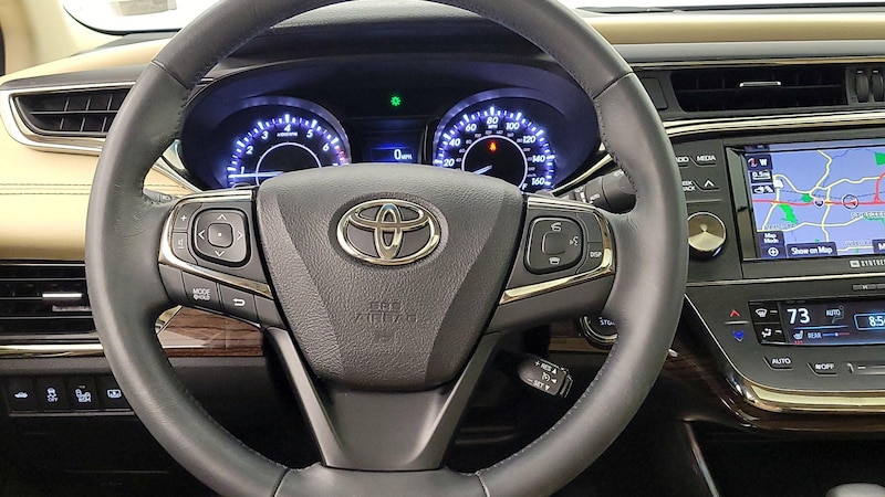 2014 Toyota Avalon Limited 10