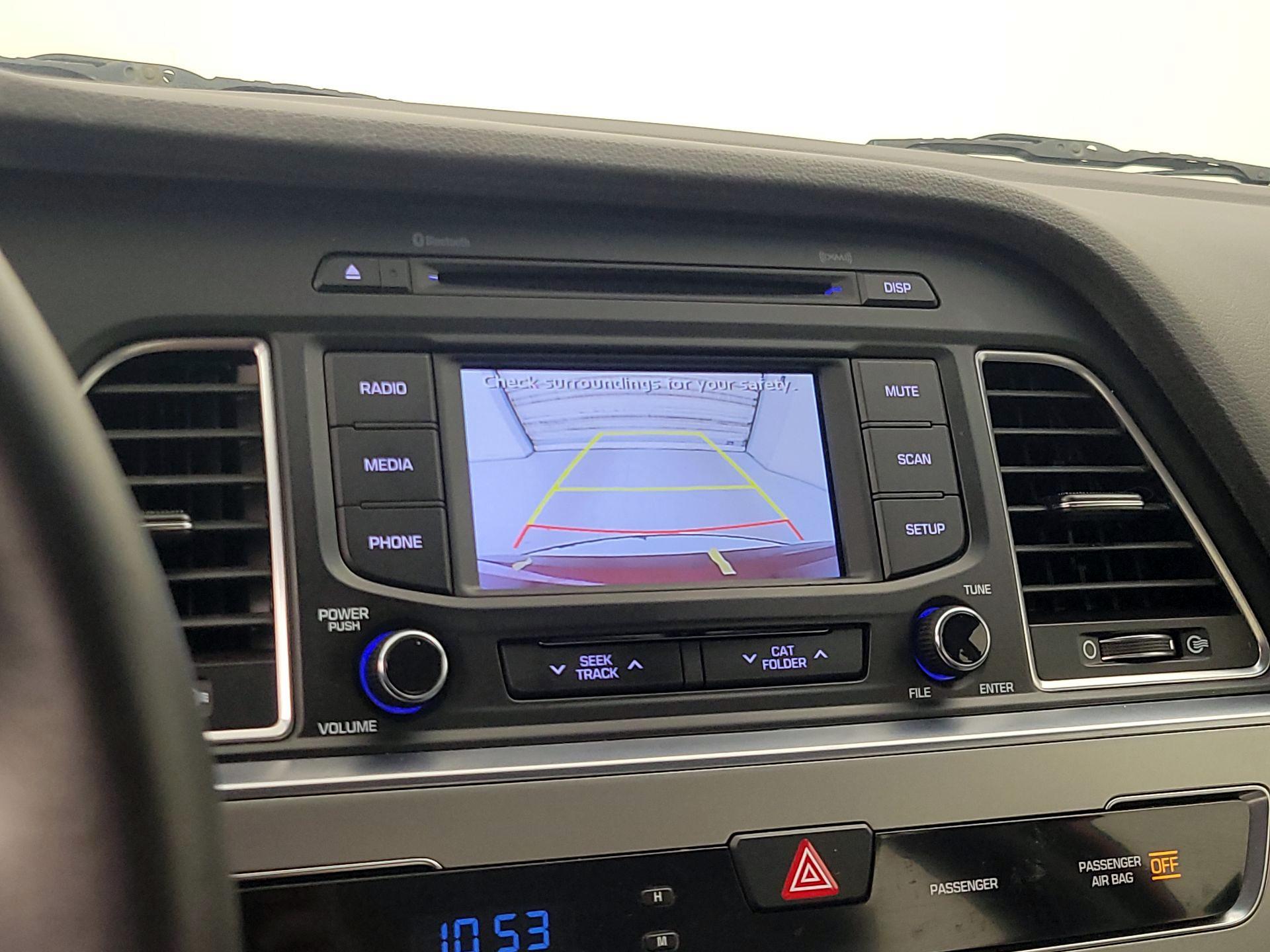 Thumbnail: 2015 Hyundai Sonata - 14