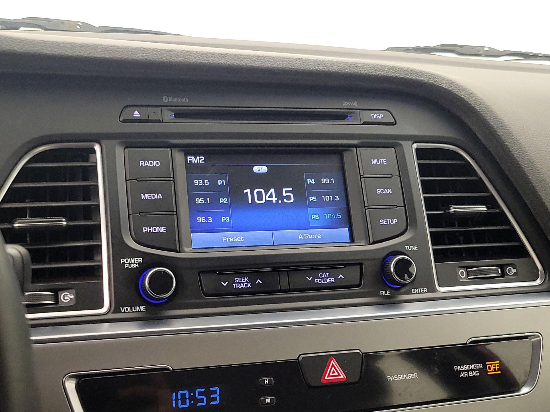 Thumbnail: 2015 Hyundai Sonata - 15