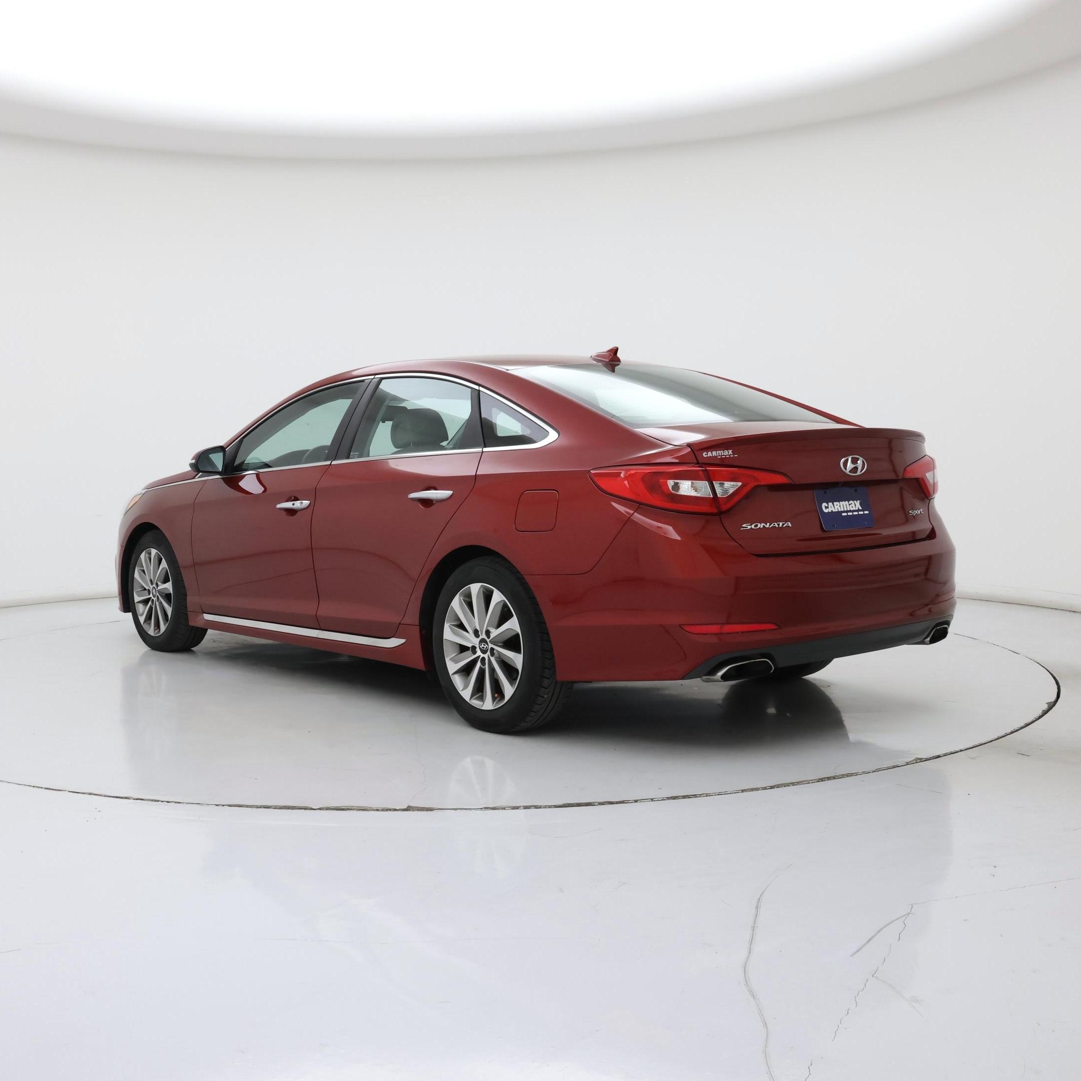 Thumbnail: 2015 Hyundai Sonata - 2