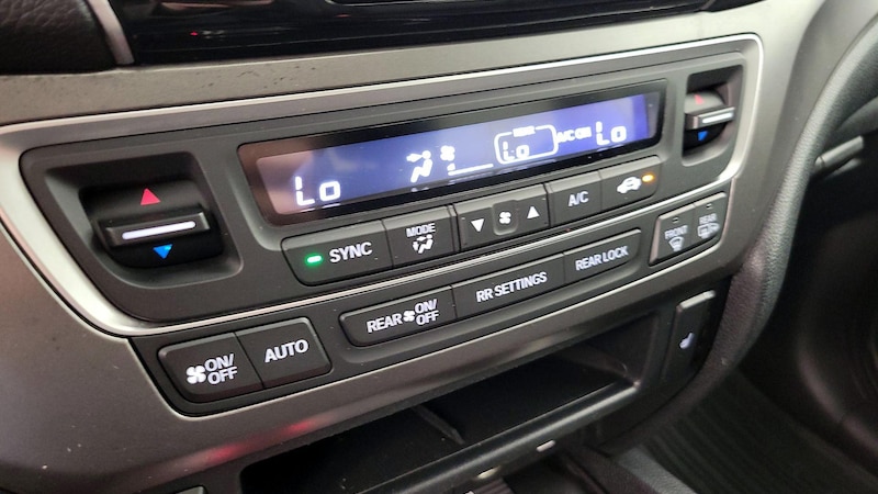 2022 Honda Pilot Special Edition 16