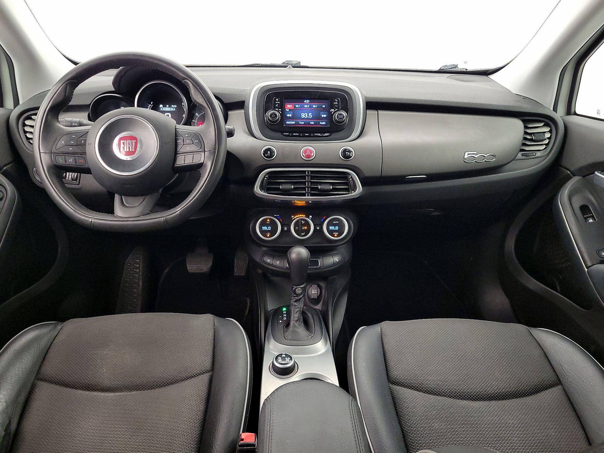 Thumbnail: 2016 Fiat 500X - 9