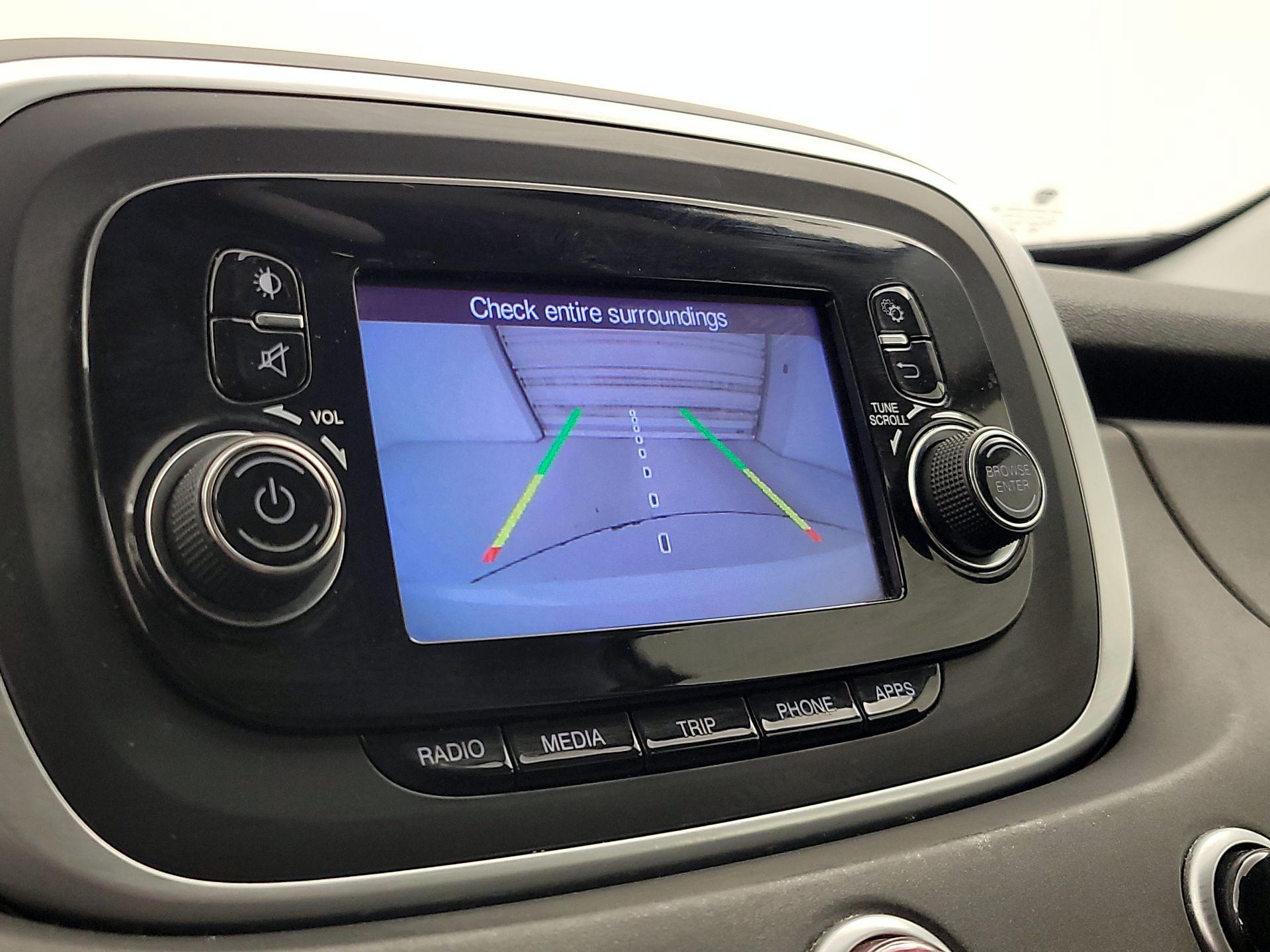 Thumbnail: 2016 Fiat 500X - 14