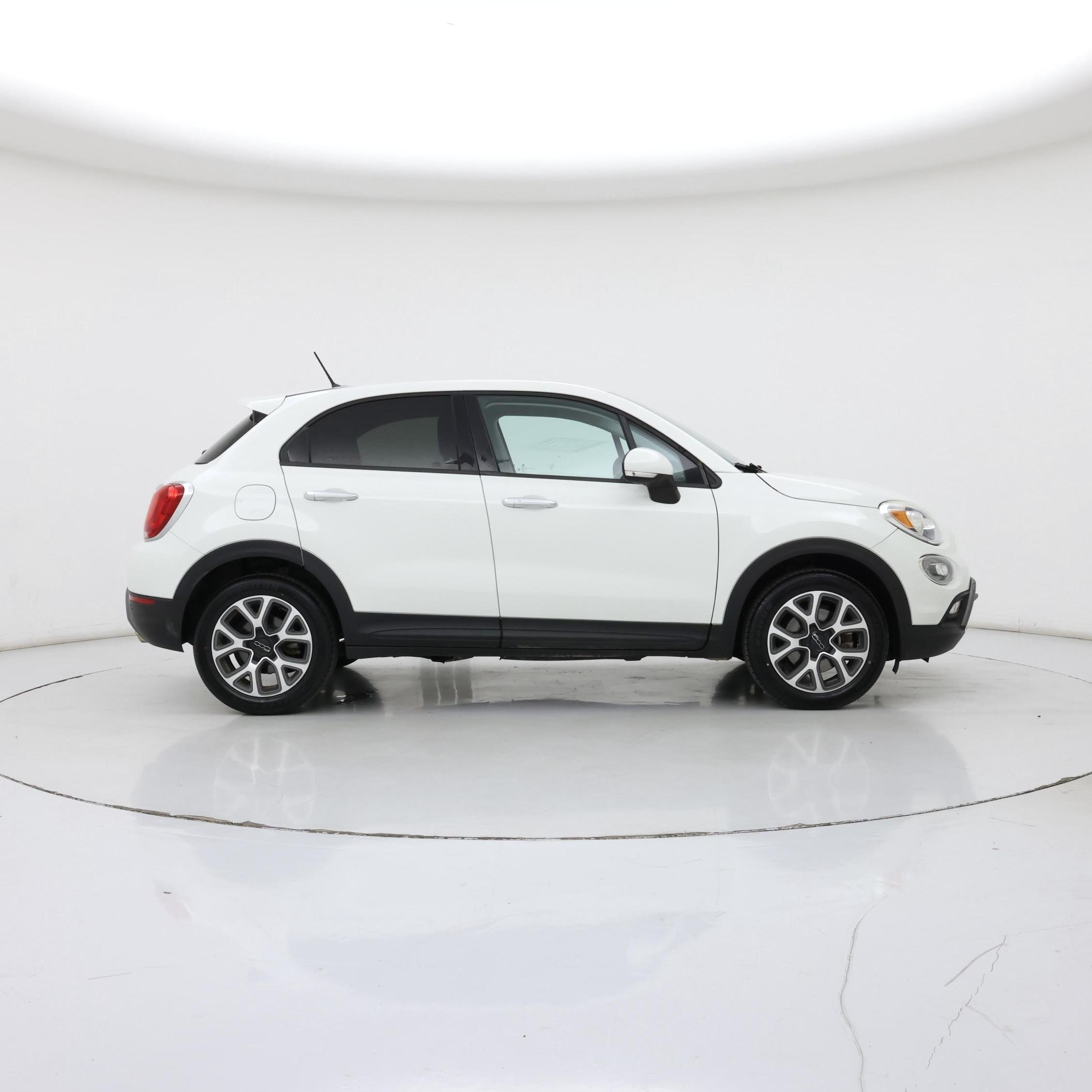 Thumbnail: 2016 Fiat 500X - 7