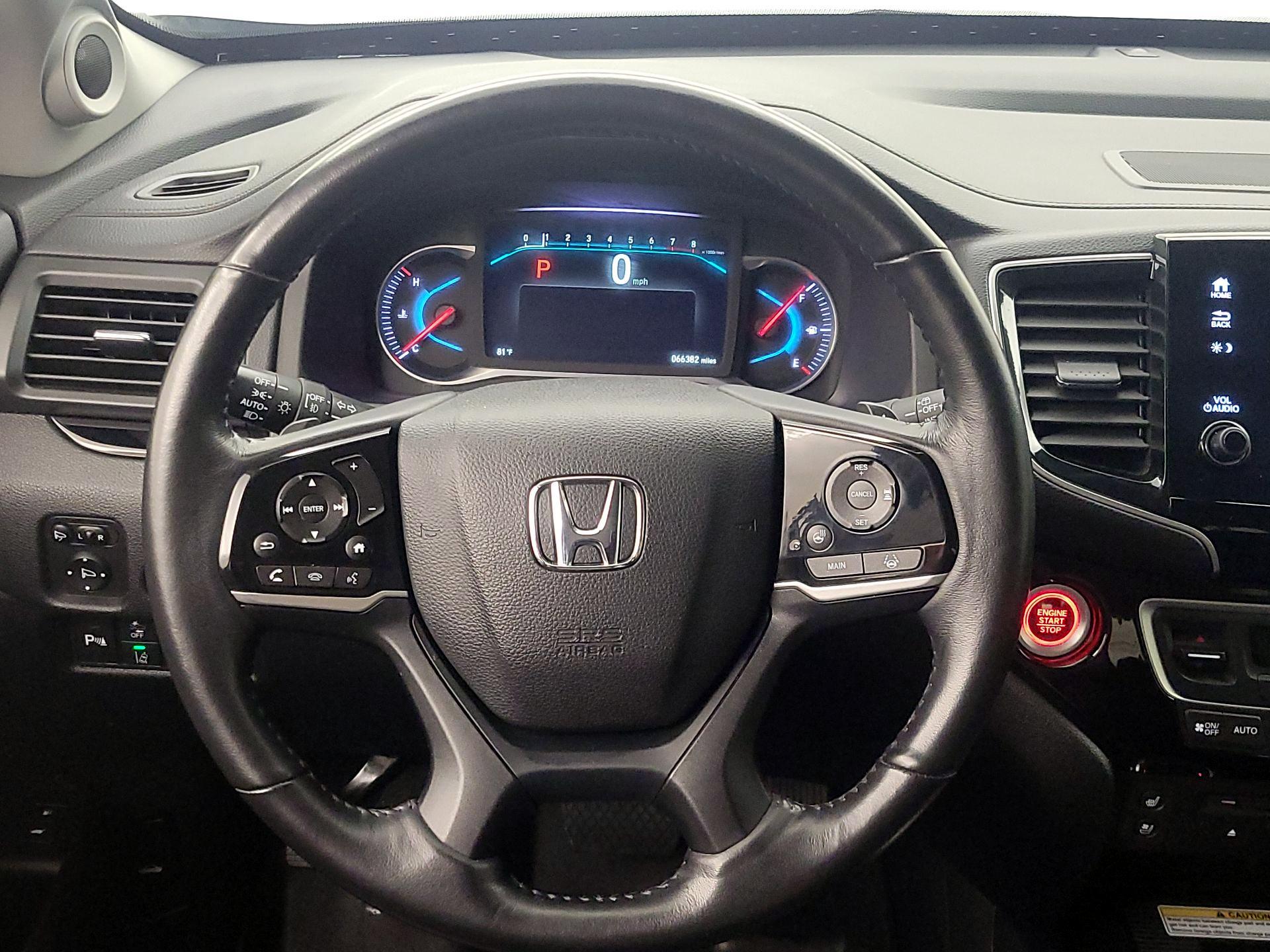 Thumbnail: 2019 Honda Pilot - 10