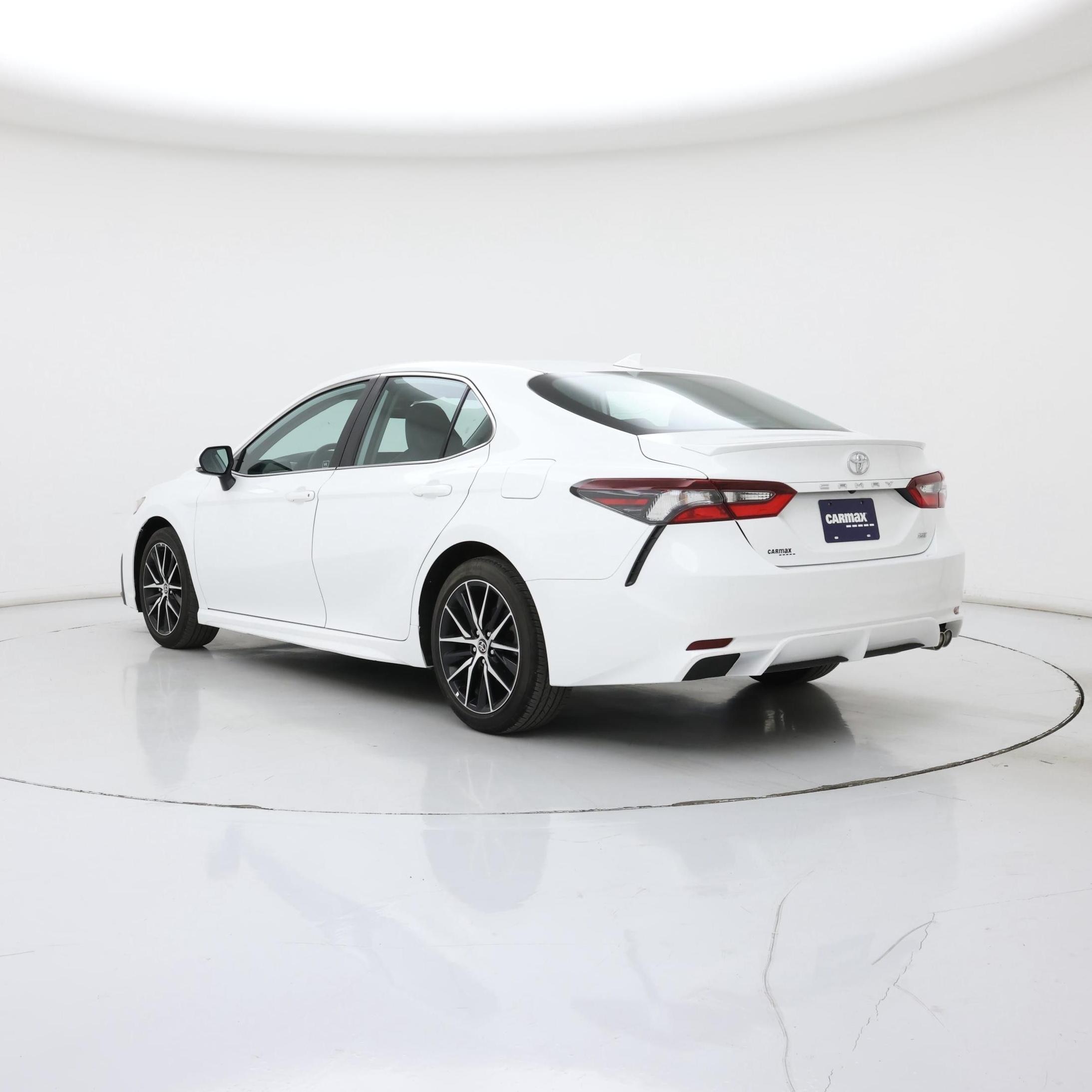 Thumbnail: 2022 Toyota Camry - 2