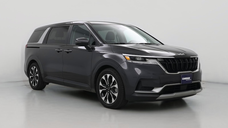 2023 Kia Carnival EX Hero Image