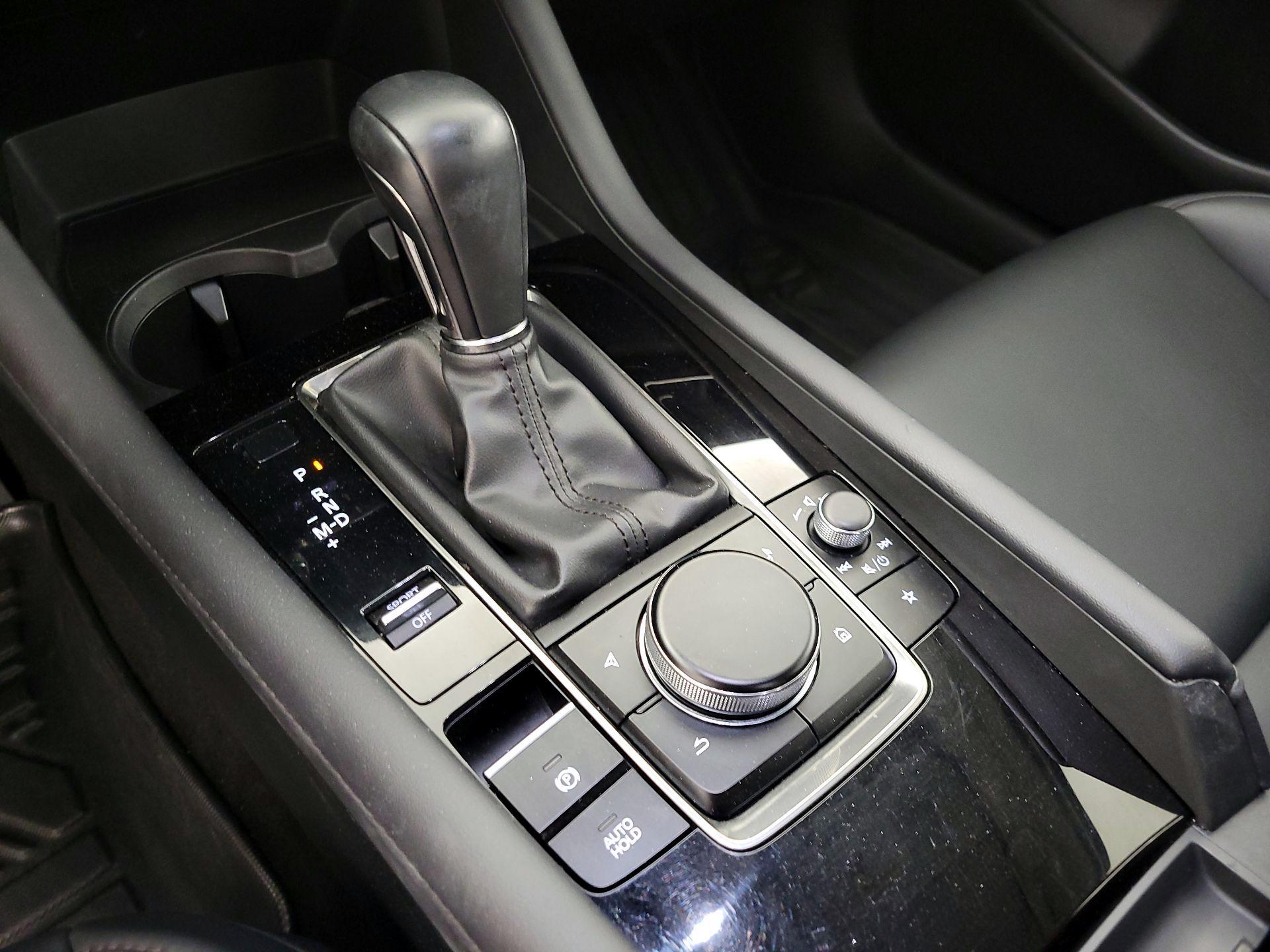 Thumbnail: 2023 Mazda Mazda3 - 17