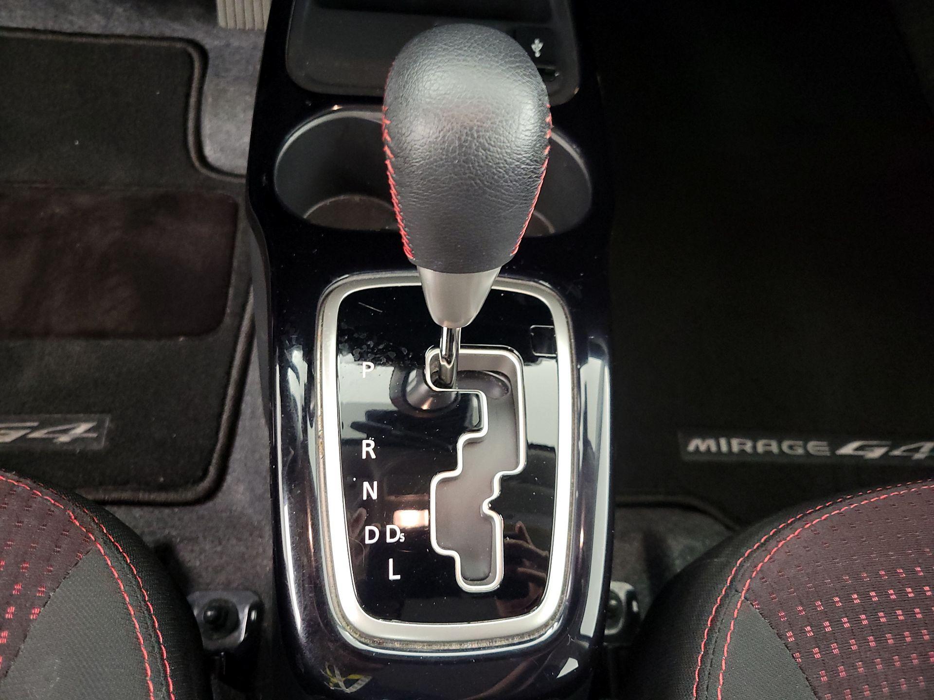 Thumbnail: 2022 Mitsubishi Mirage G4 - 17