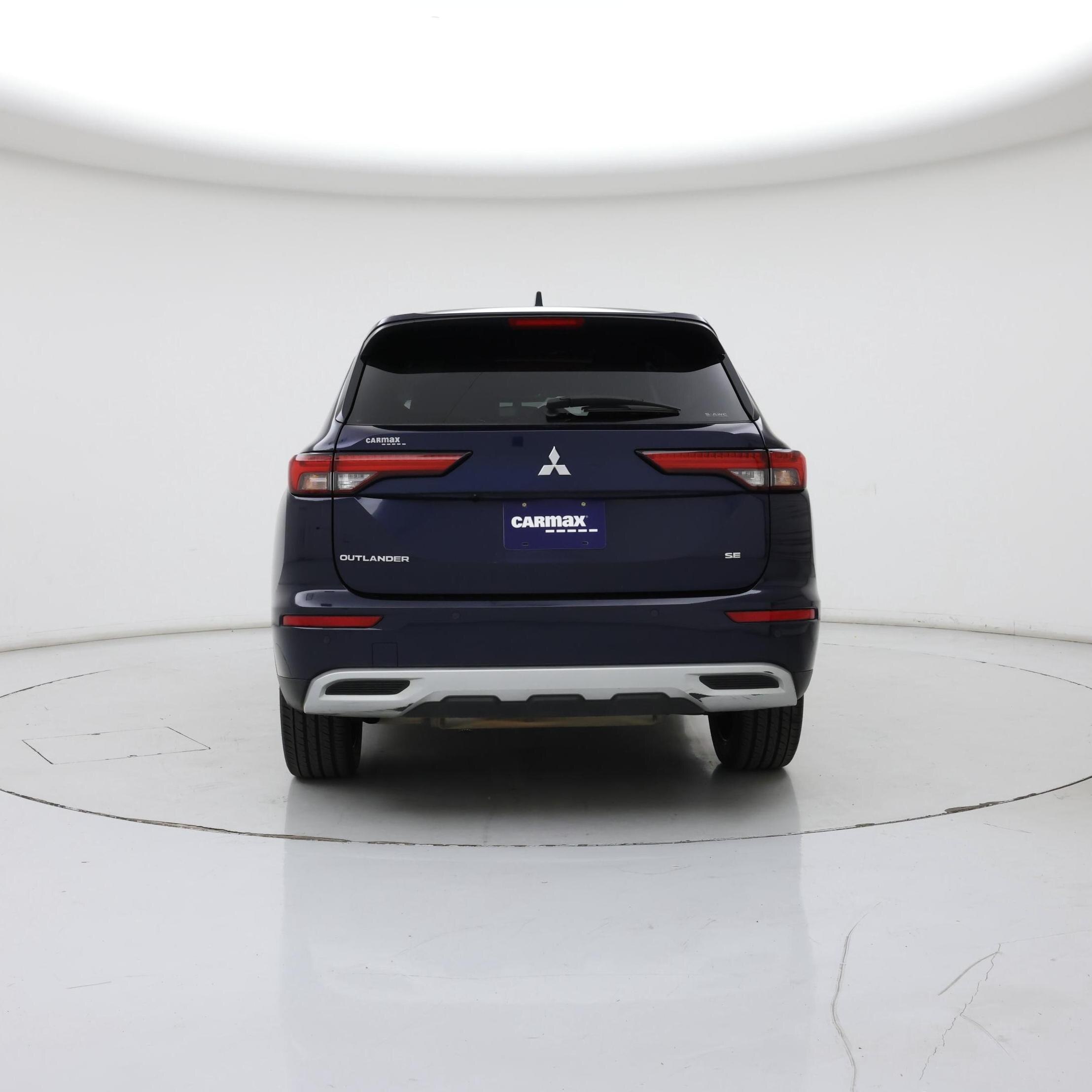 Thumbnail: 2022 Mitsubishi Outlander - 6