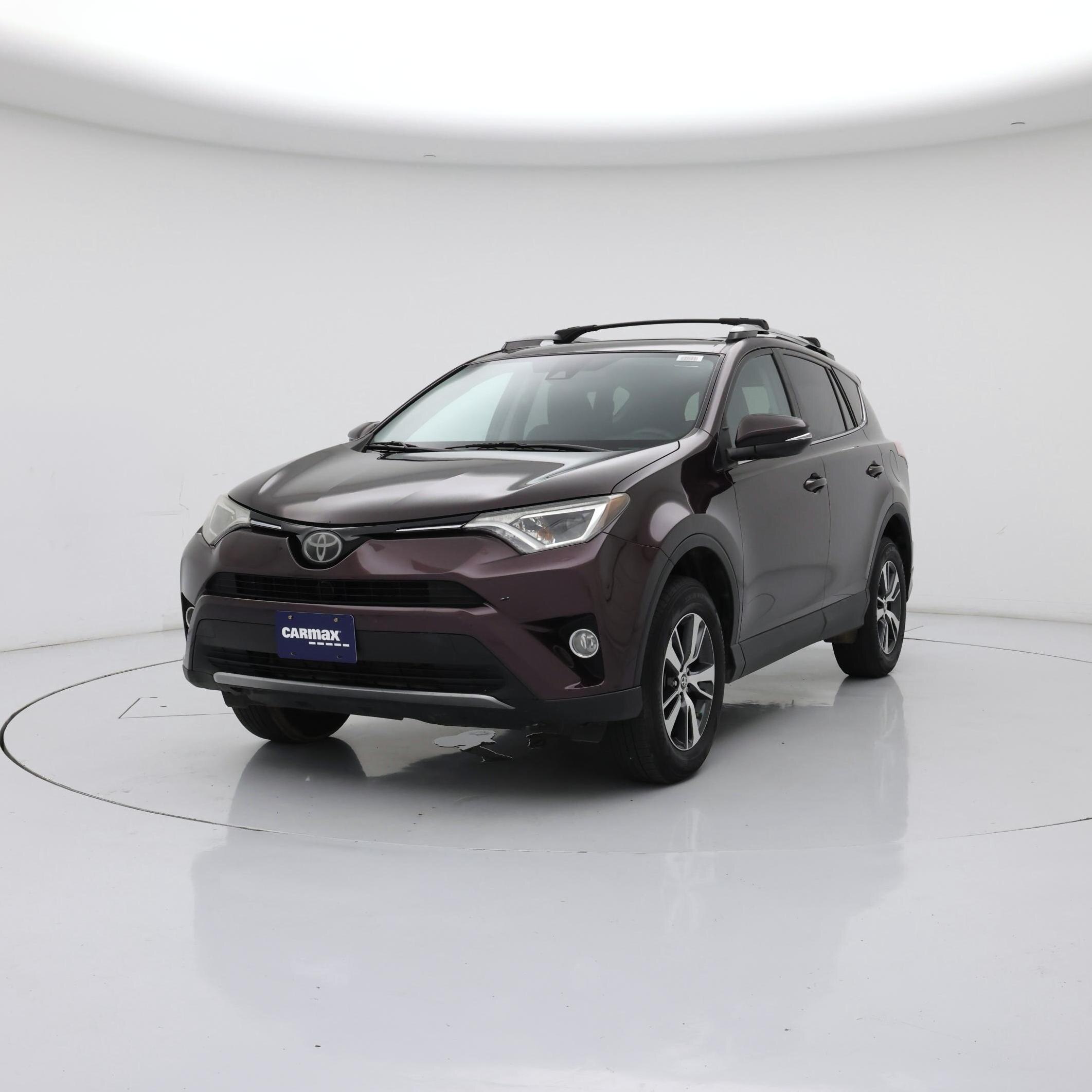 Thumbnail: 2018 Toyota RAV4 - 4