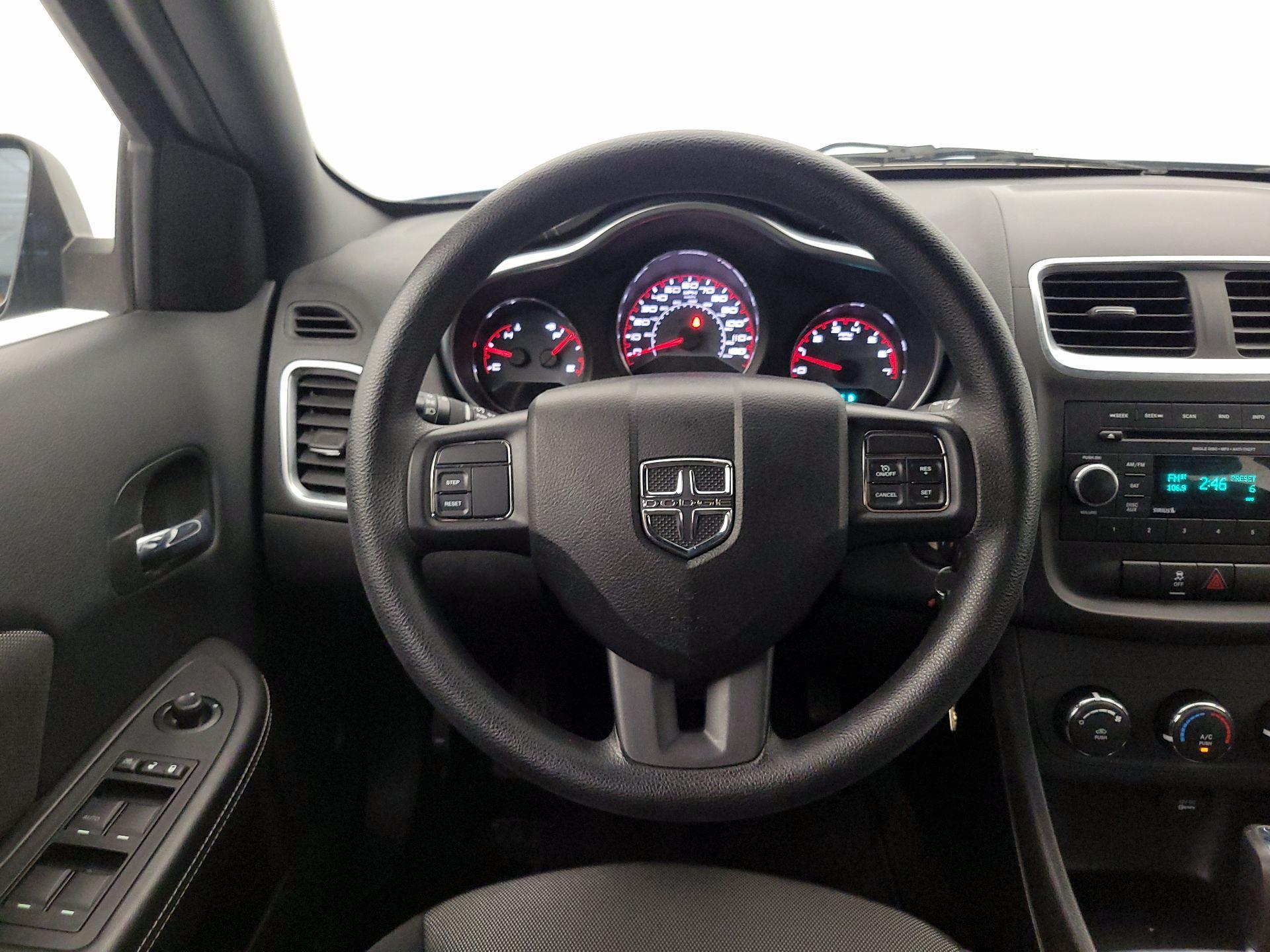 Thumbnail: 2013 Dodge Avenger - 10