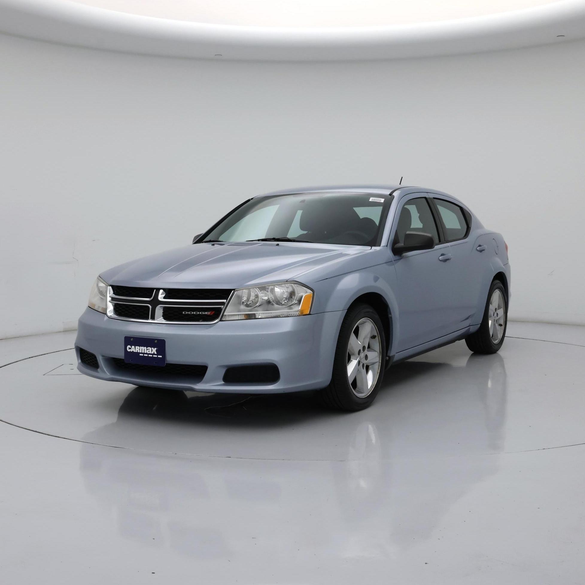 Thumbnail: 2013 Dodge Avenger - 4