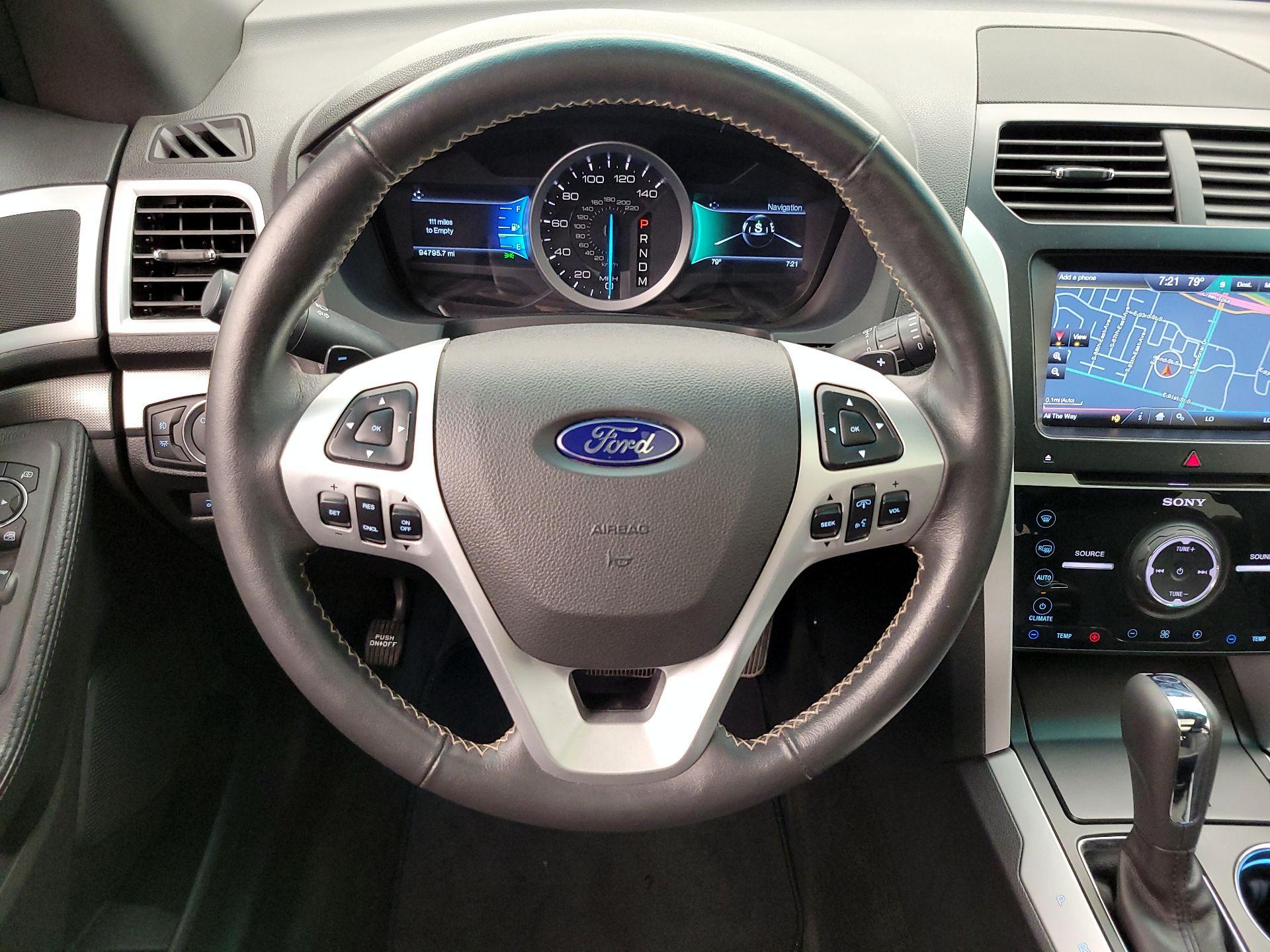 Thumbnail: 2015 Ford Explorer - 10