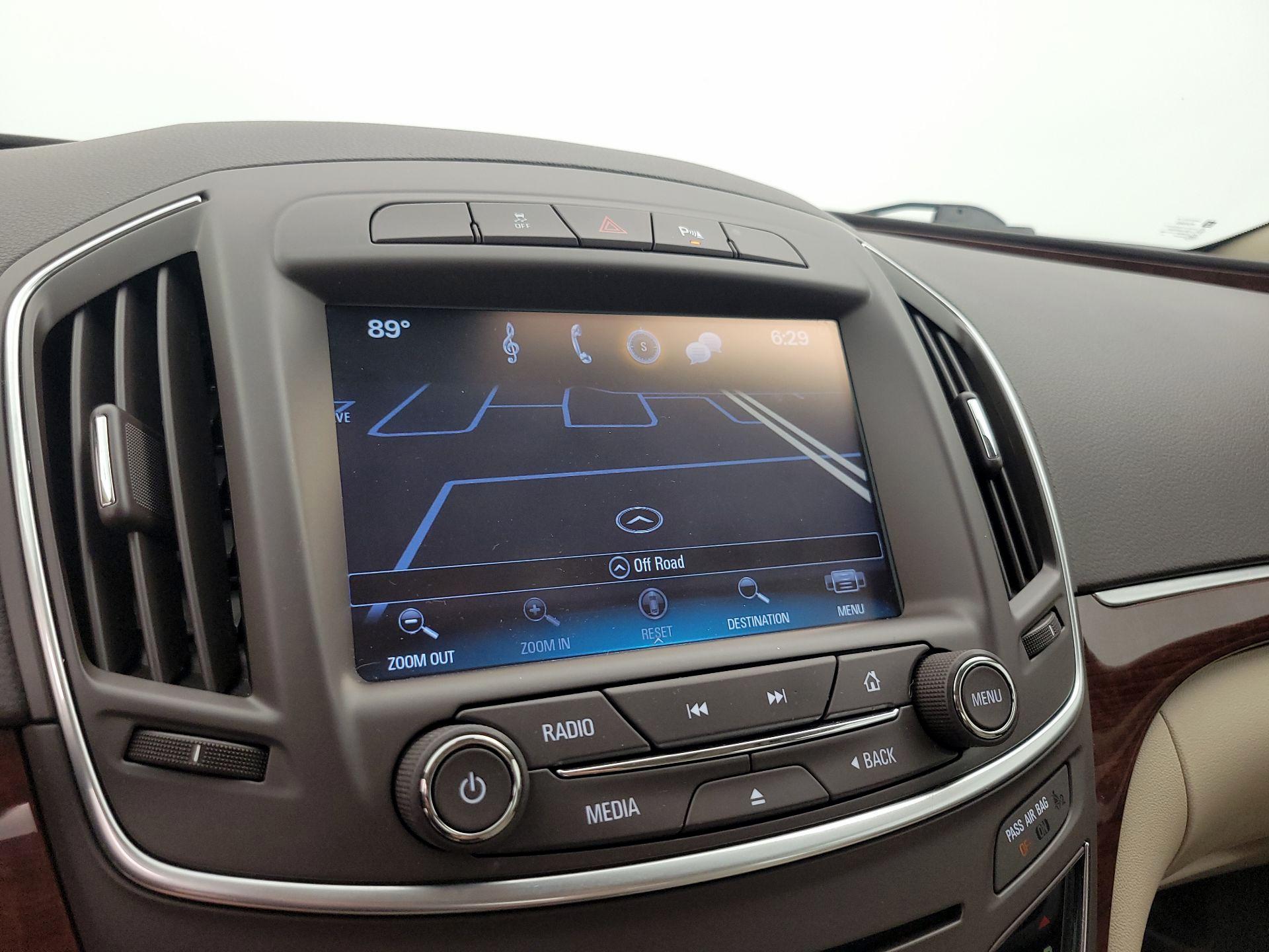 Thumbnail: 2017 Buick Regal - 14