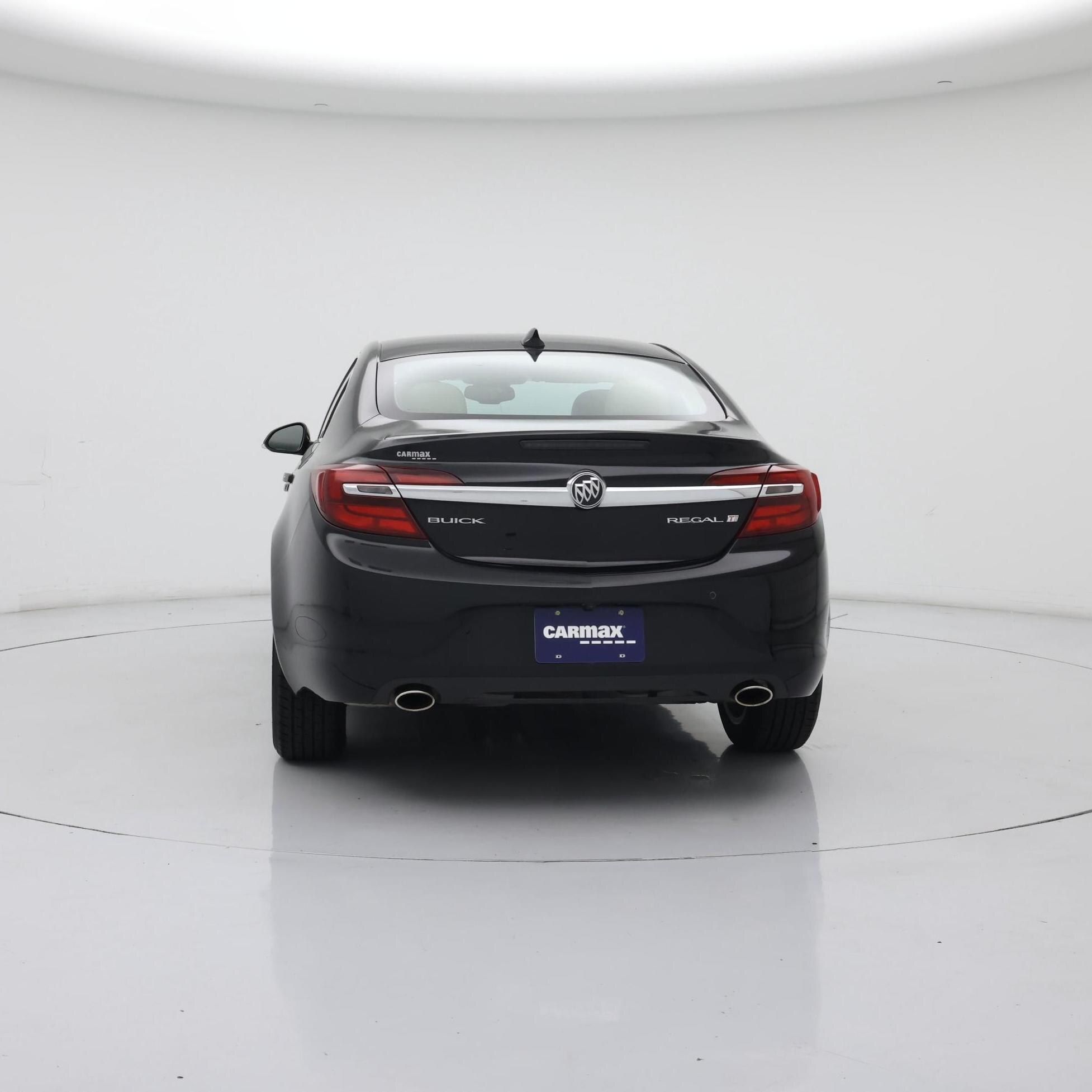 Thumbnail: 2017 Buick Regal - 6