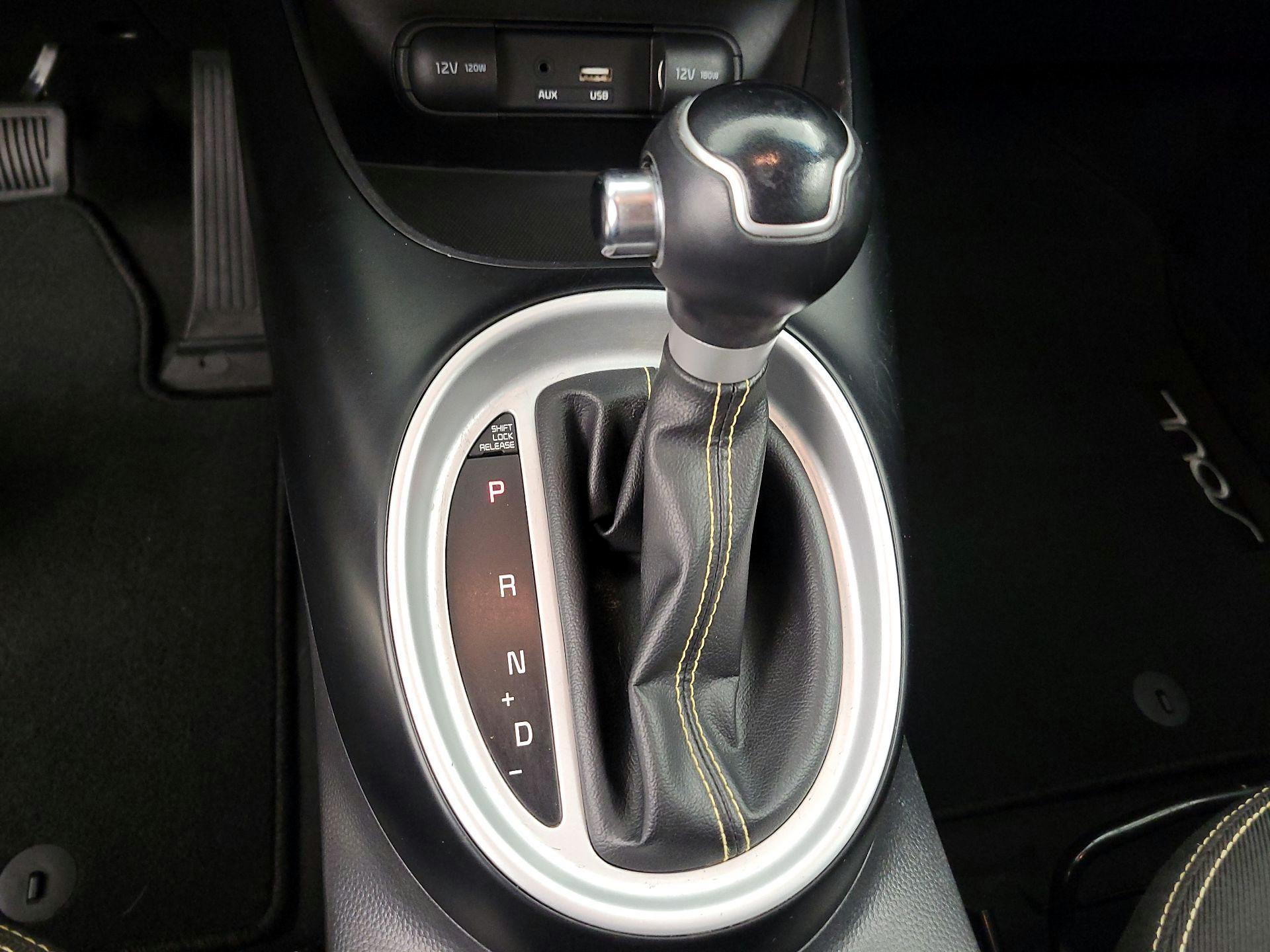 Thumbnail: 2016 Kia Soul - 17