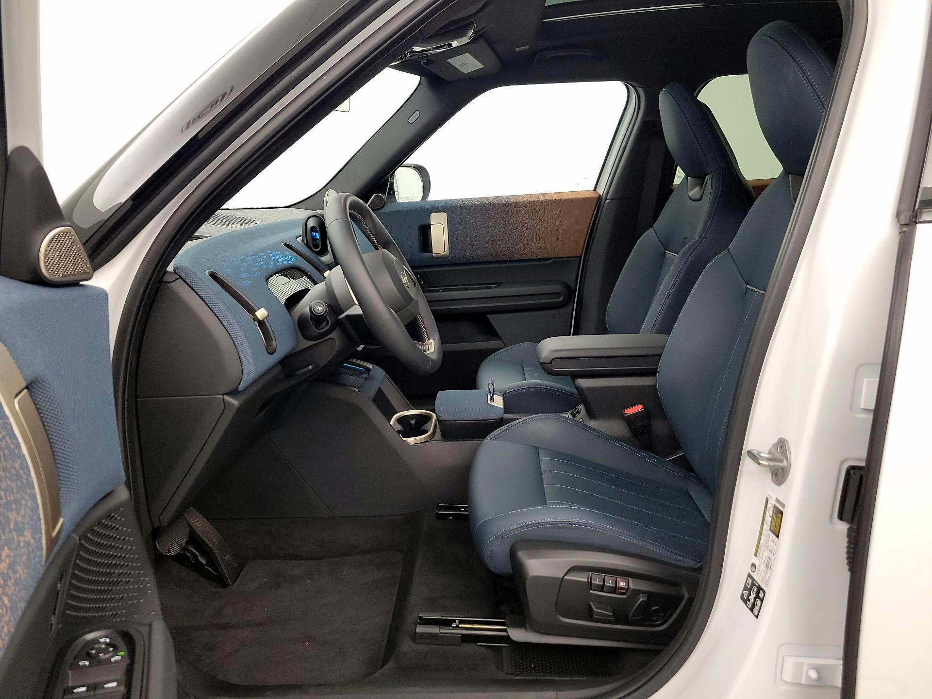 Thumbnail: 2025 MINI Cooper Countryman - 11