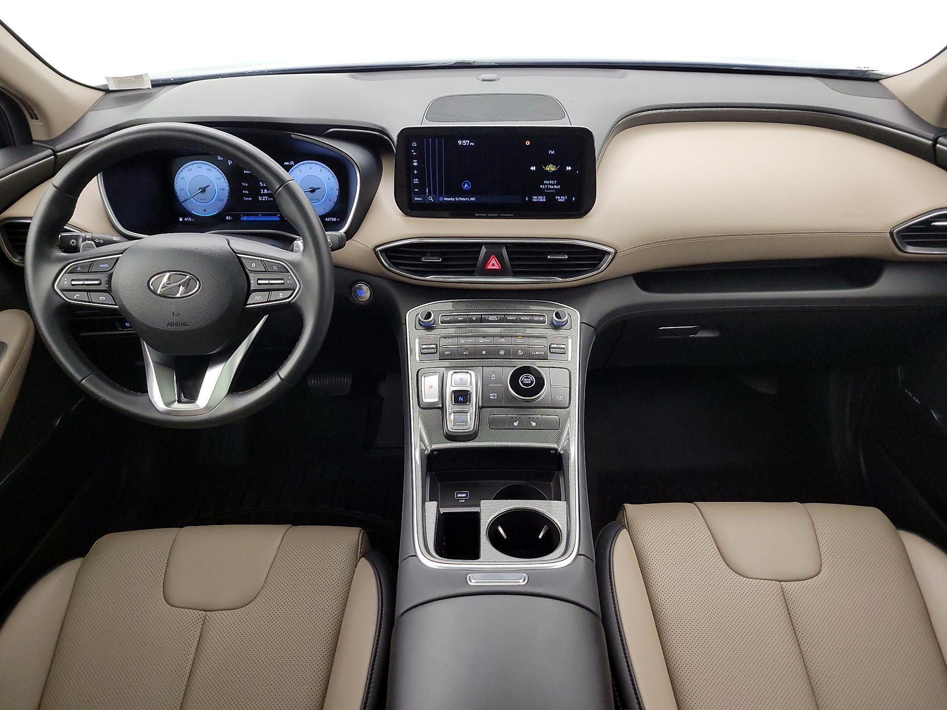 Thumbnail: 2023 Hyundai Santa Fe - 9