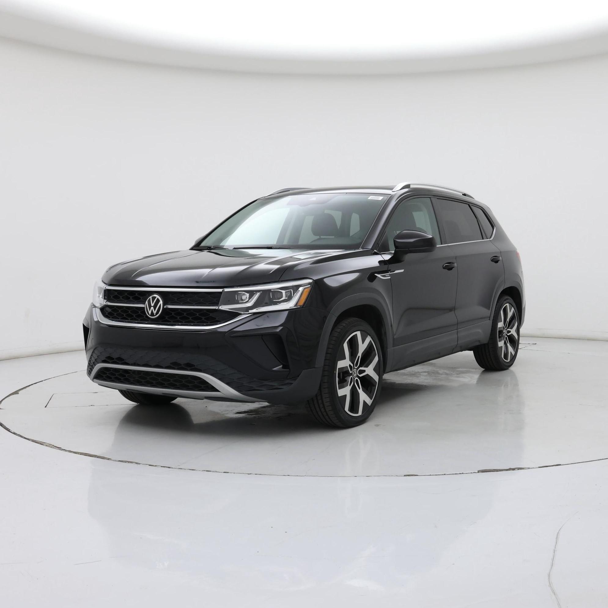 Thumbnail: 2022 Volkswagen Taos - 4