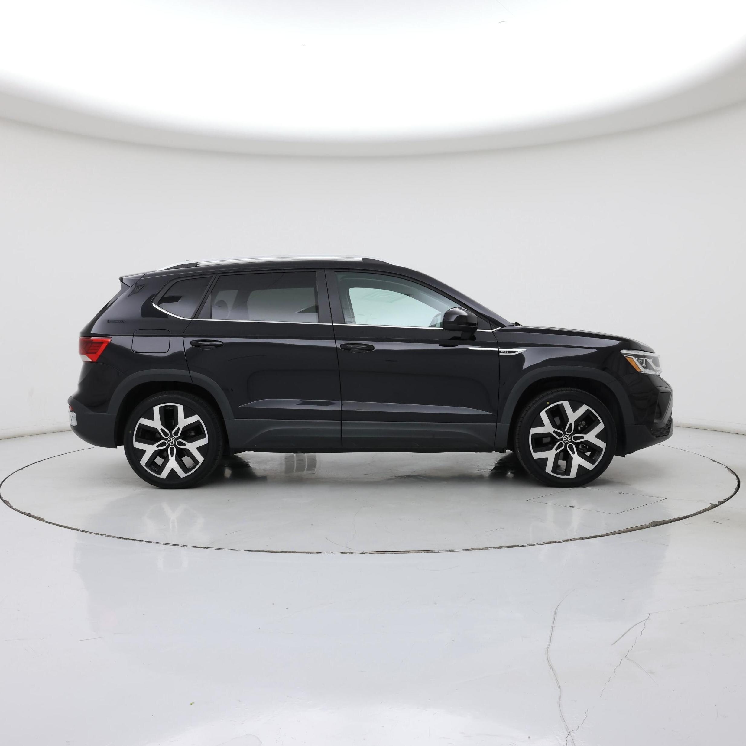 Thumbnail: 2022 Volkswagen Taos - 7