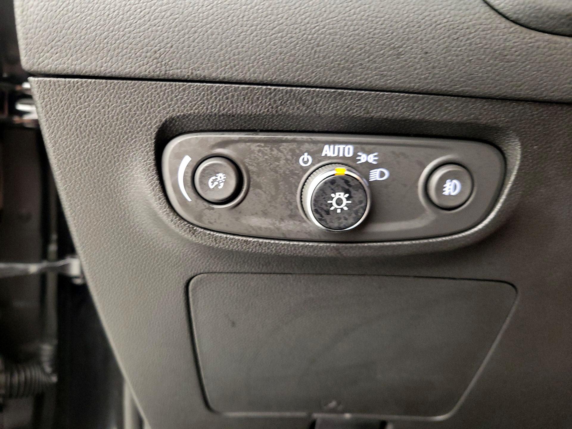 Thumbnail: 2023 Buick Encore GX - 13