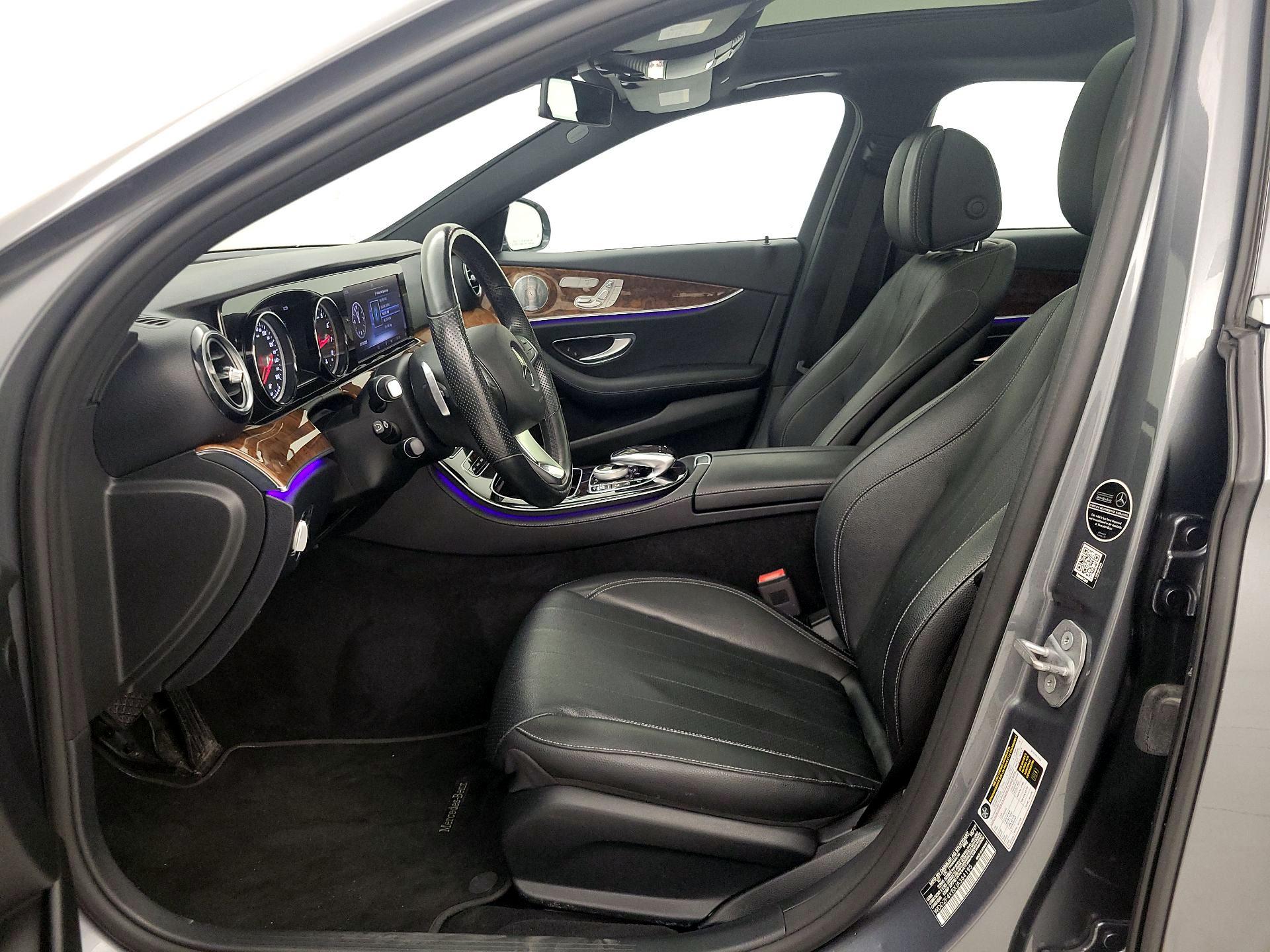 Thumbnail: 2018 Mercedes-Benz E-Class - 11