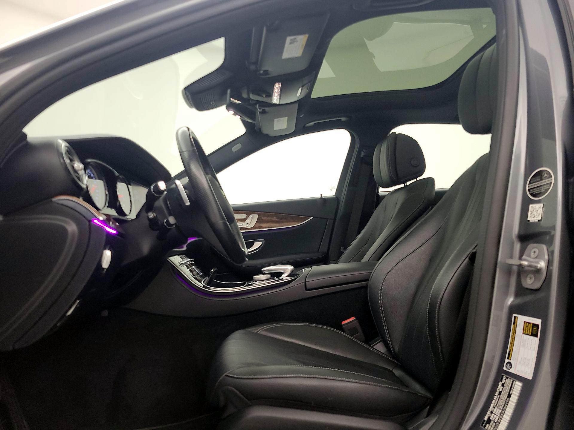 Thumbnail: 2018 Mercedes-Benz E-Class - 20