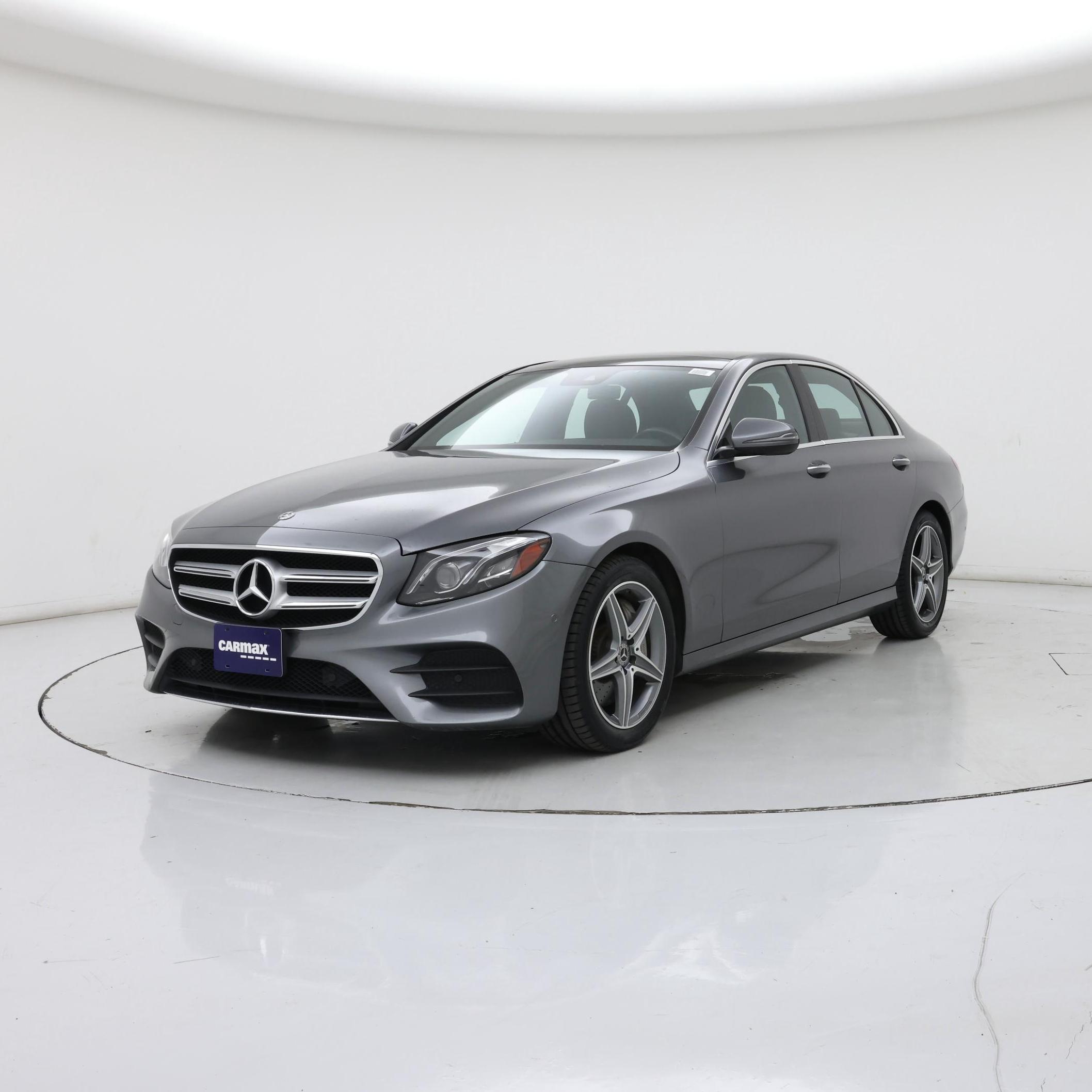 Thumbnail: 2018 Mercedes-Benz E-Class - 4